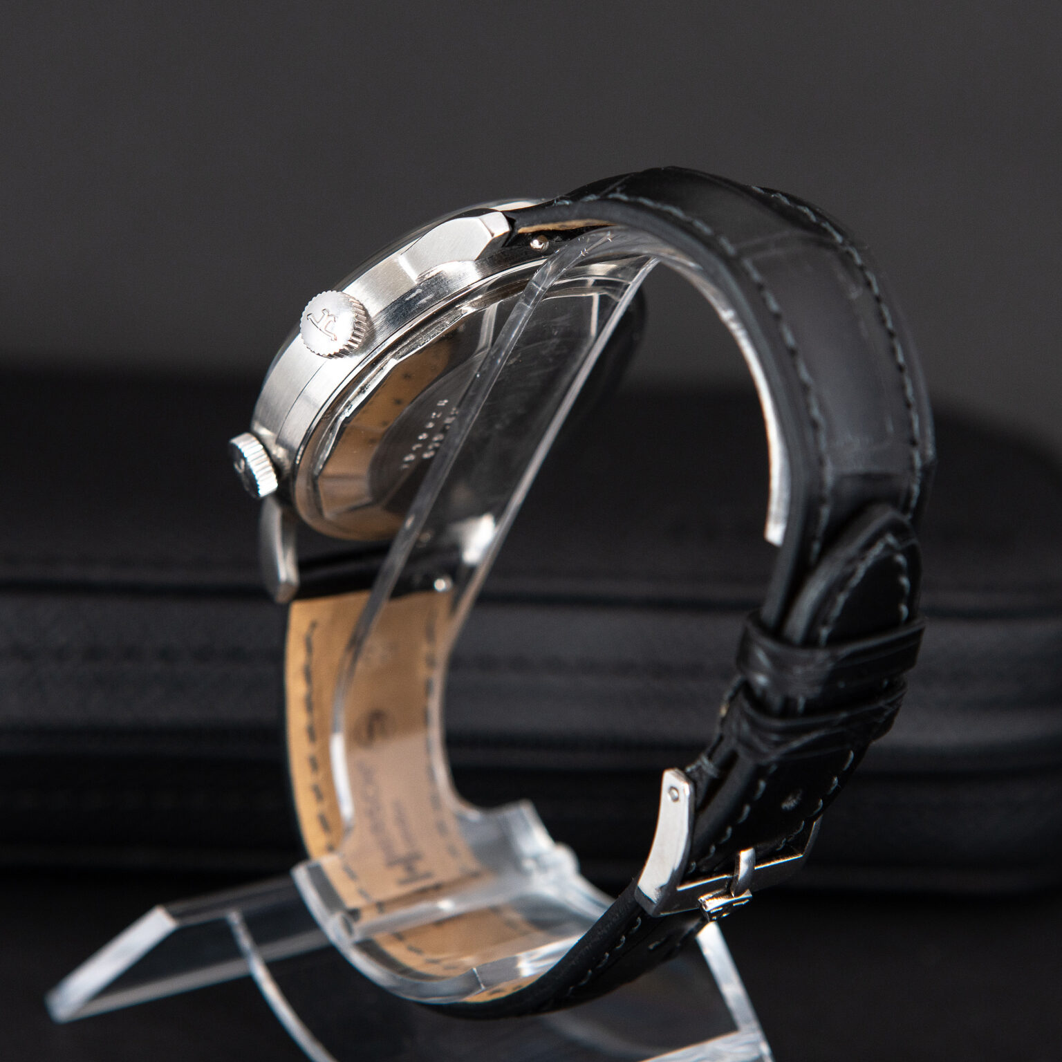 Jaeger-LeCoultre_Memovox_875_1972-11.jpg