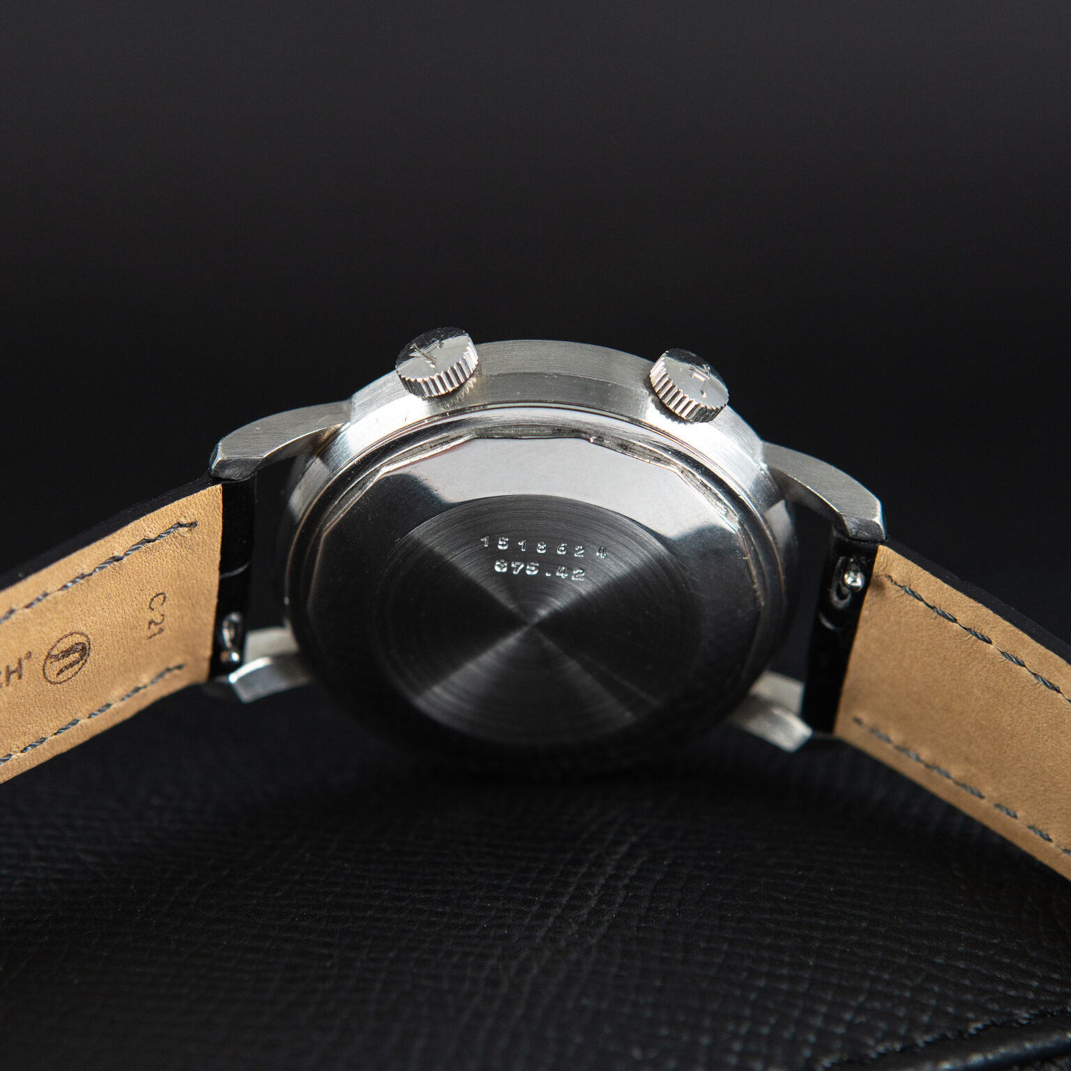 Jaeger-LeCoultre_Memovox_875_1972-2.jpg