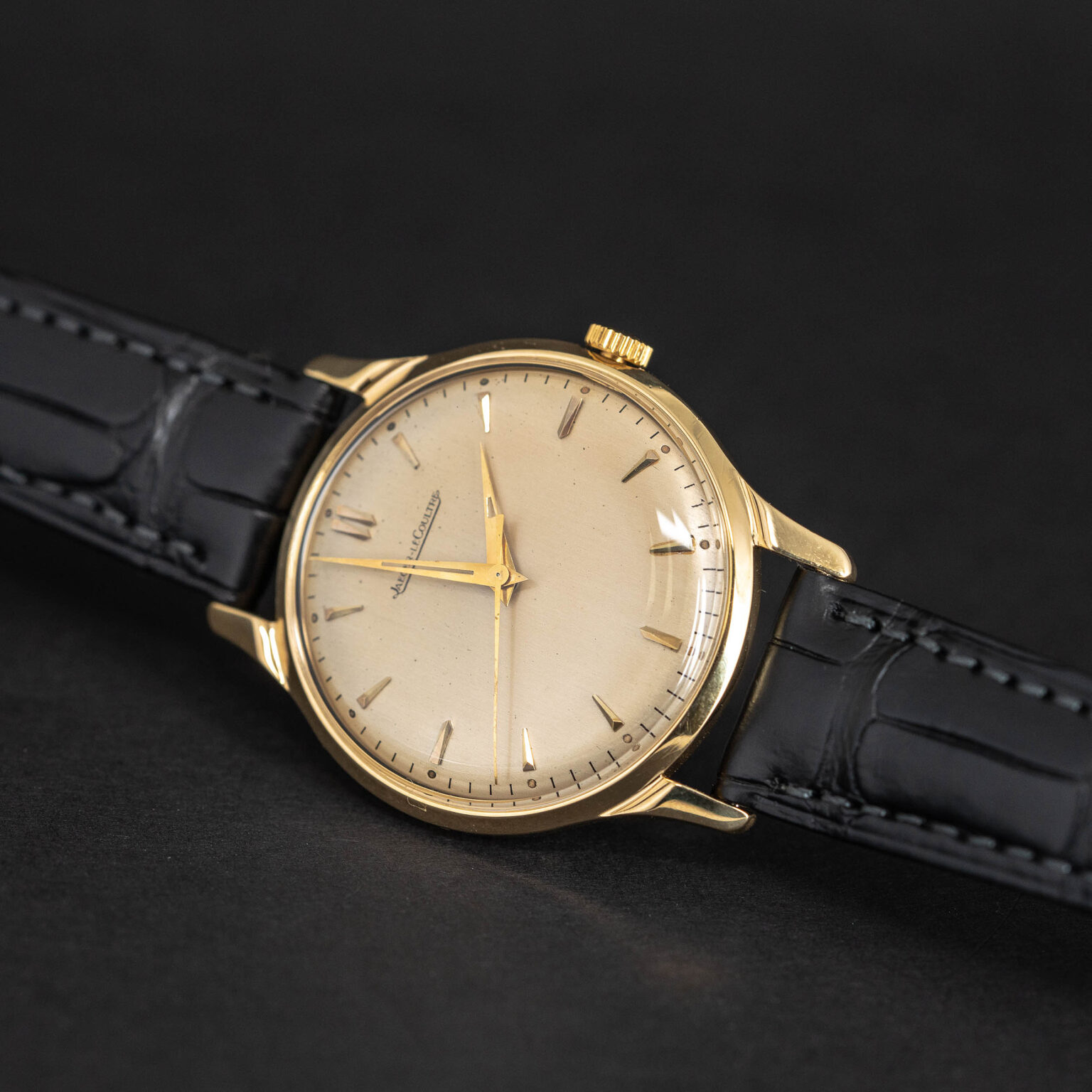 Jaeger_LeCoultre_18k_pukukello_1962-5.jpg
