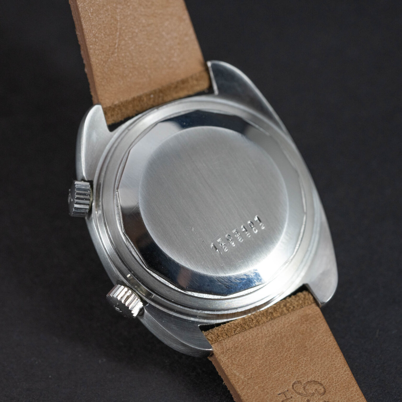 Jaeger_LeCoultre_E872_1972-3.jpg