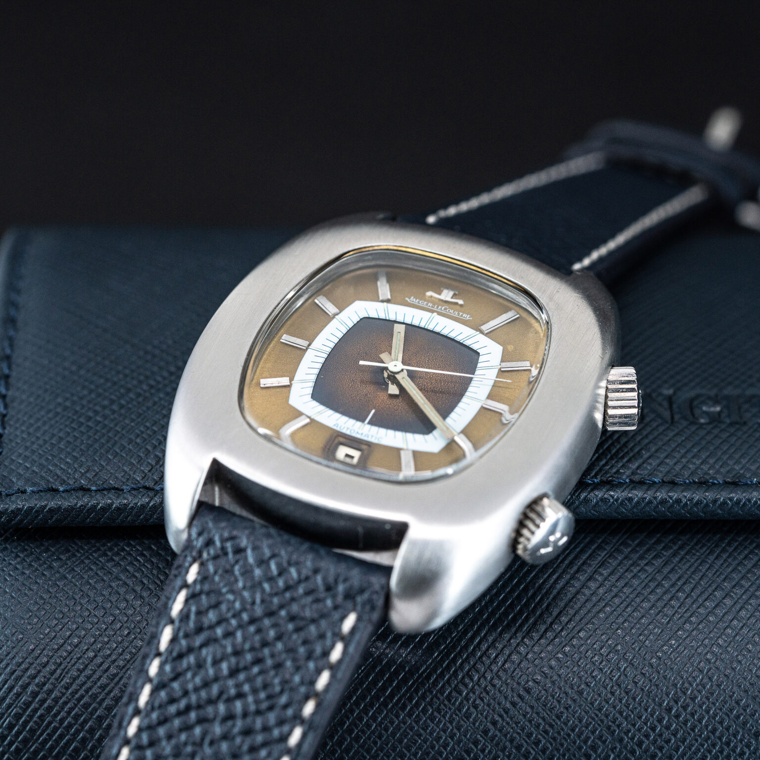 Jaeger_LeCoultre_Memovox_E872-2.jpg