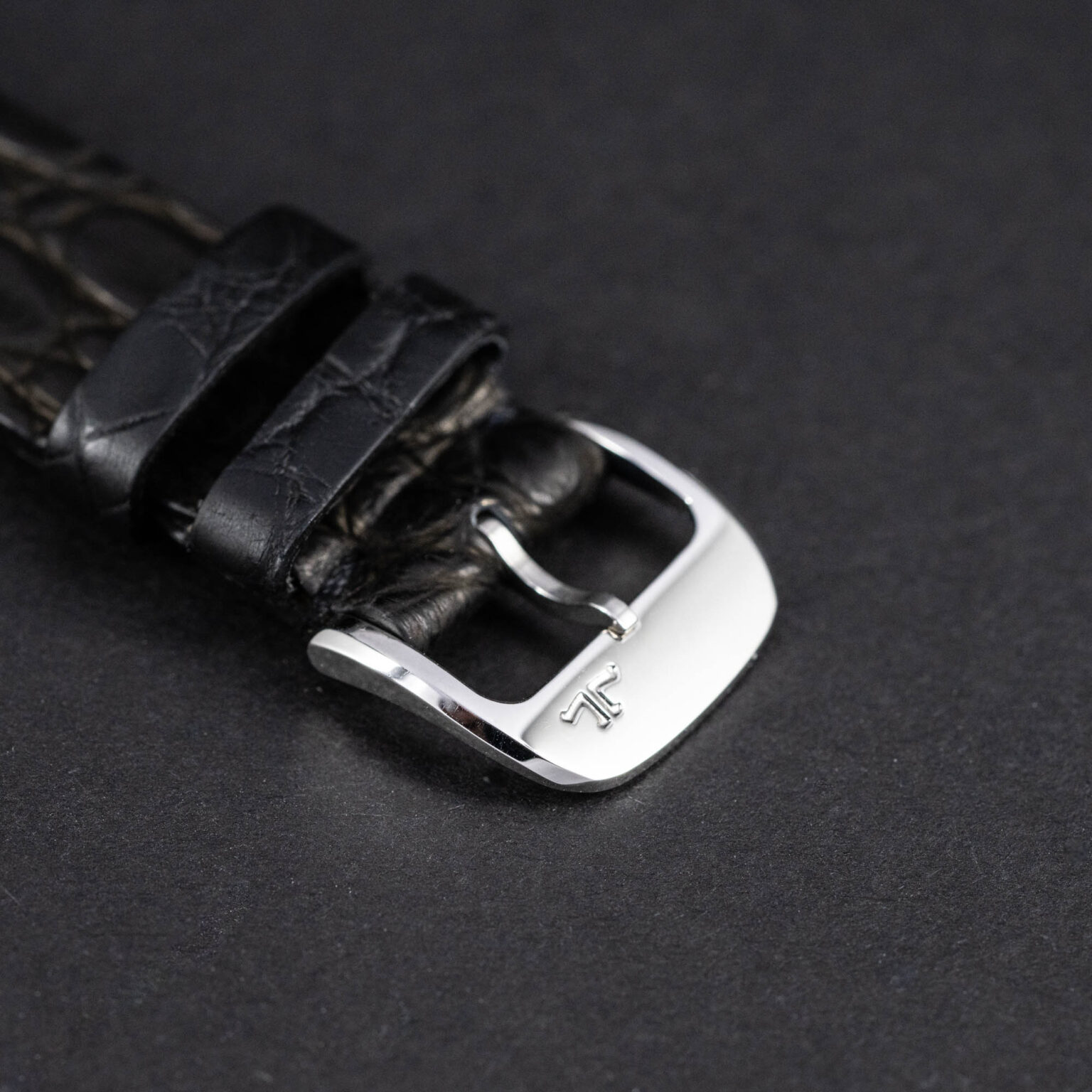 Jaeger_LeCoultre_Memovox_E875-5.jpg