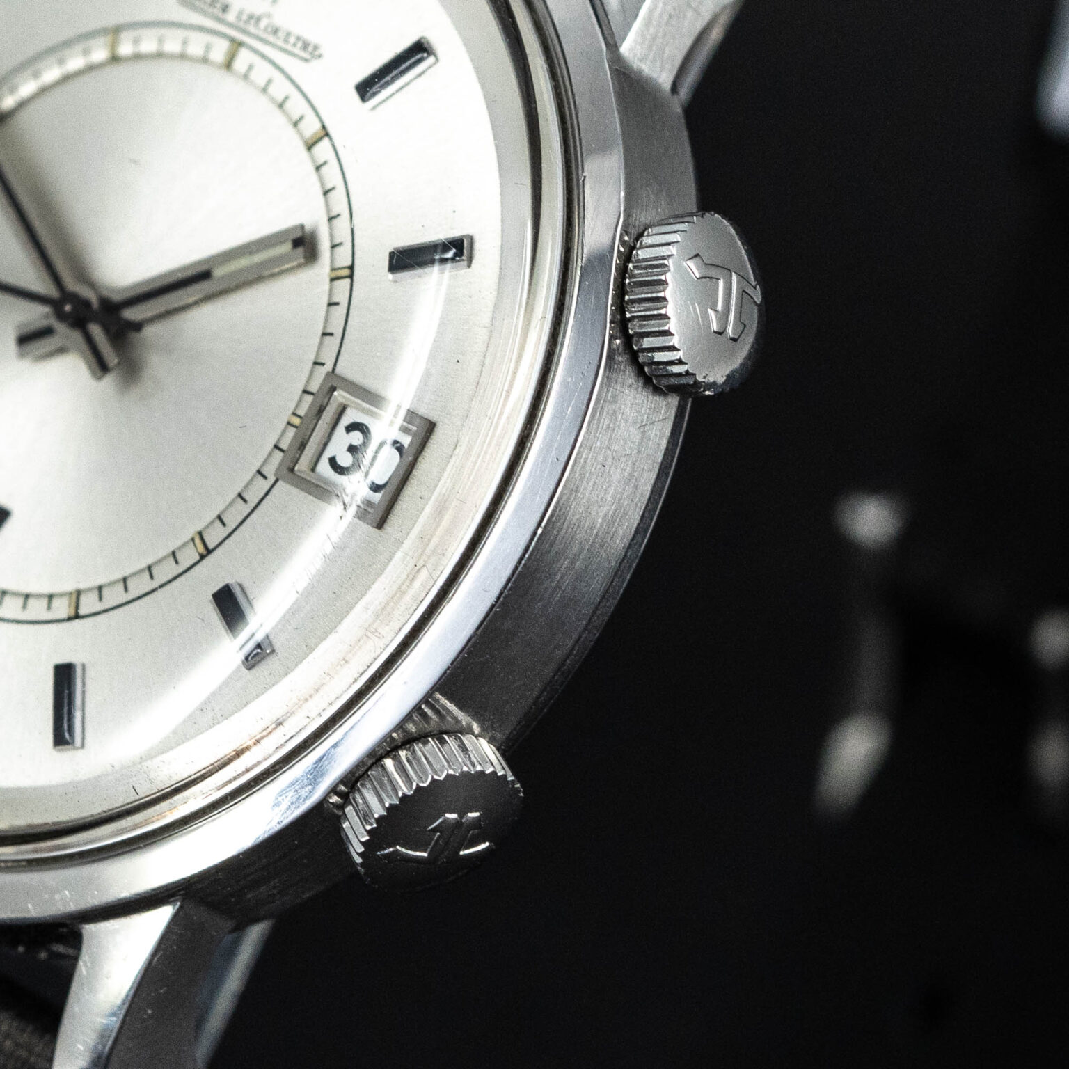 Jaeger_LeCoultre_Memovox_E875-7.jpg
