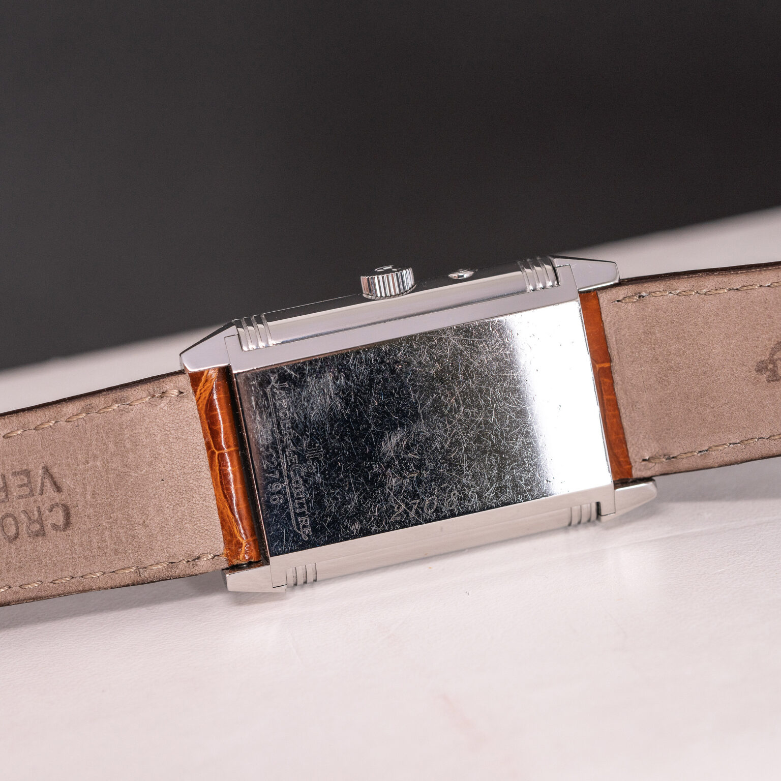 Jaeger_LeCoultre_Reverso_270.8.54.jpg