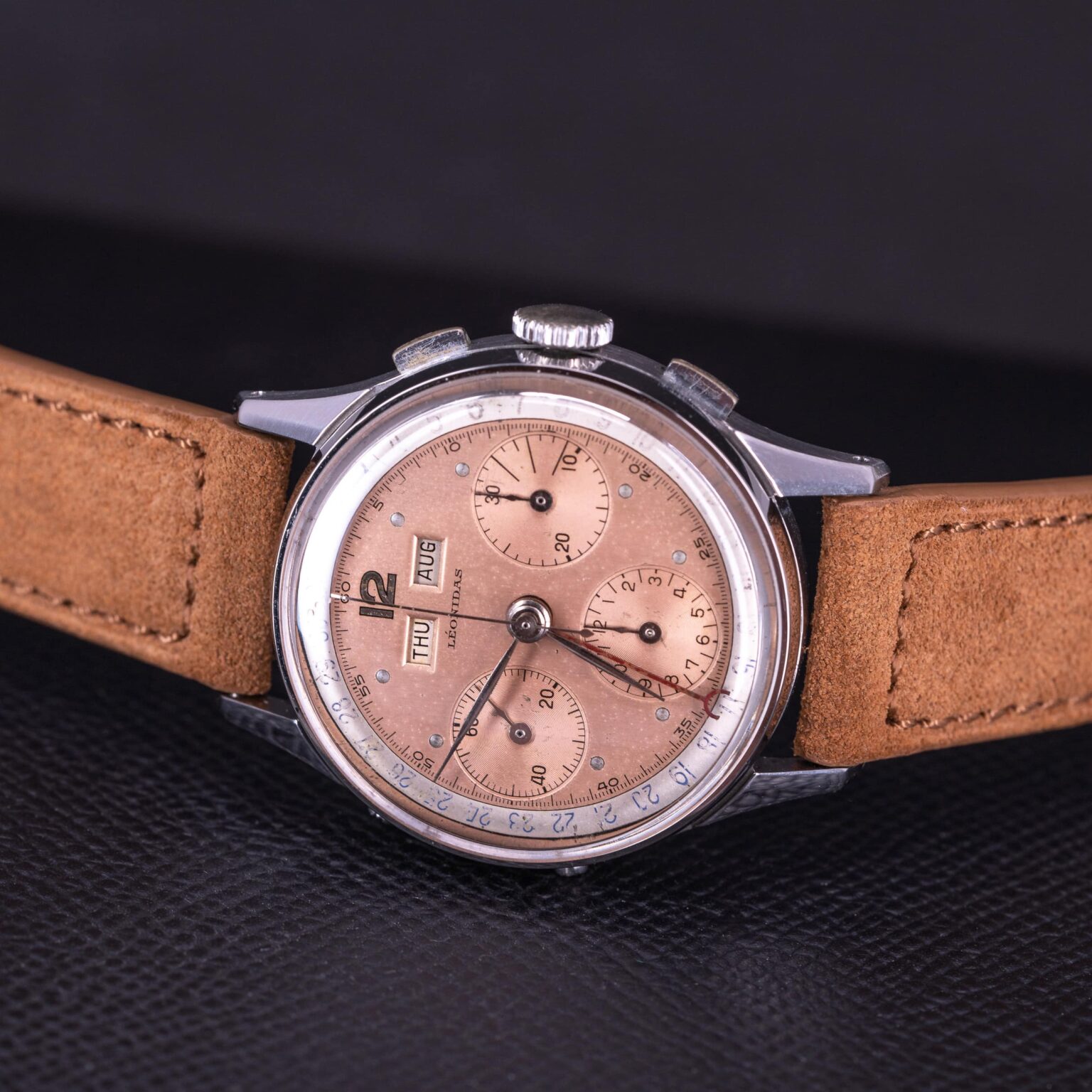 Leonidas-Salmon-dial-kronografi.jpg