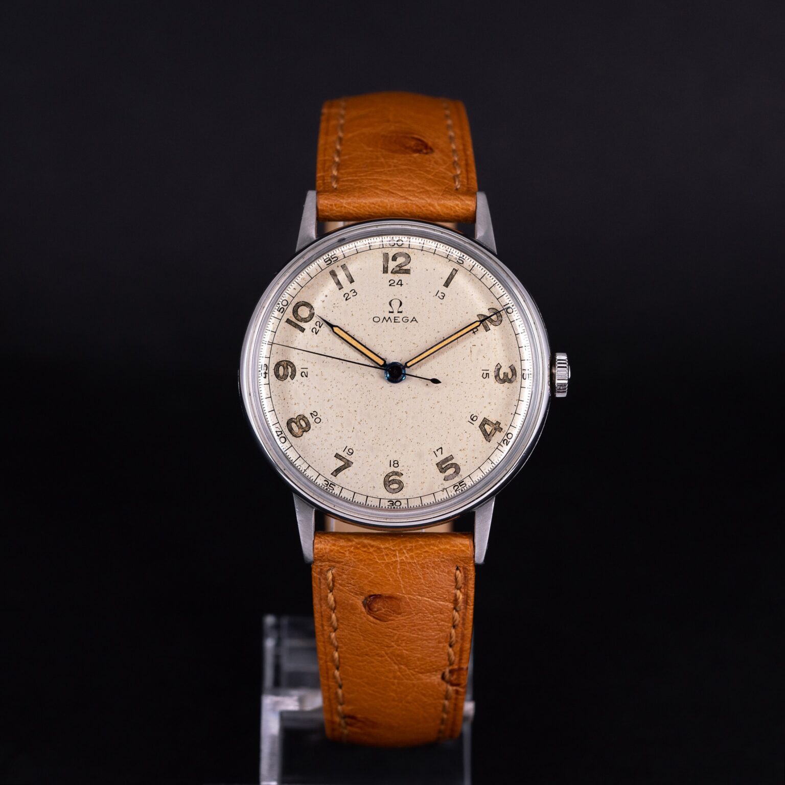 Omega-CK2325-1943.jpg