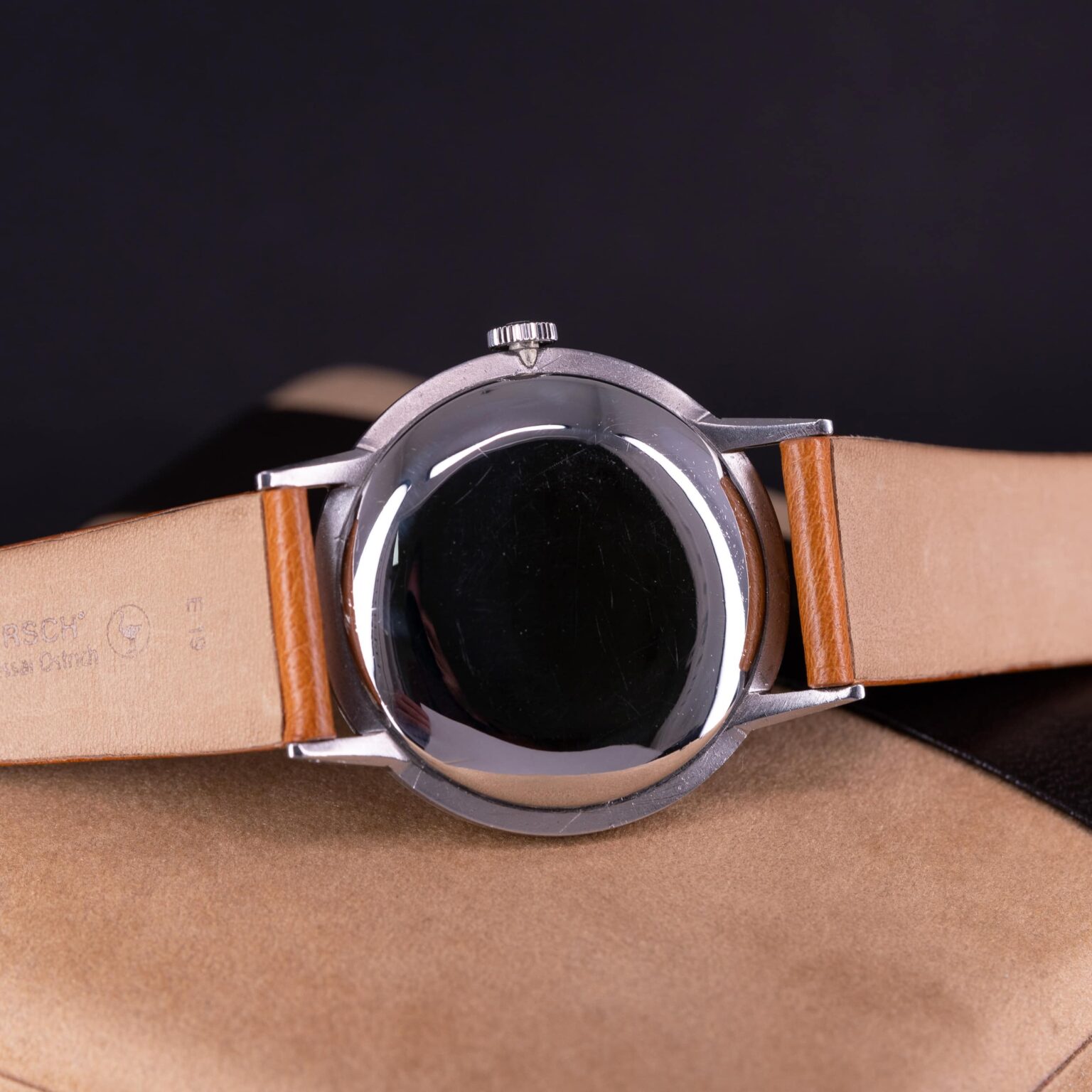 Omega-CK2325-1943-5.jpg