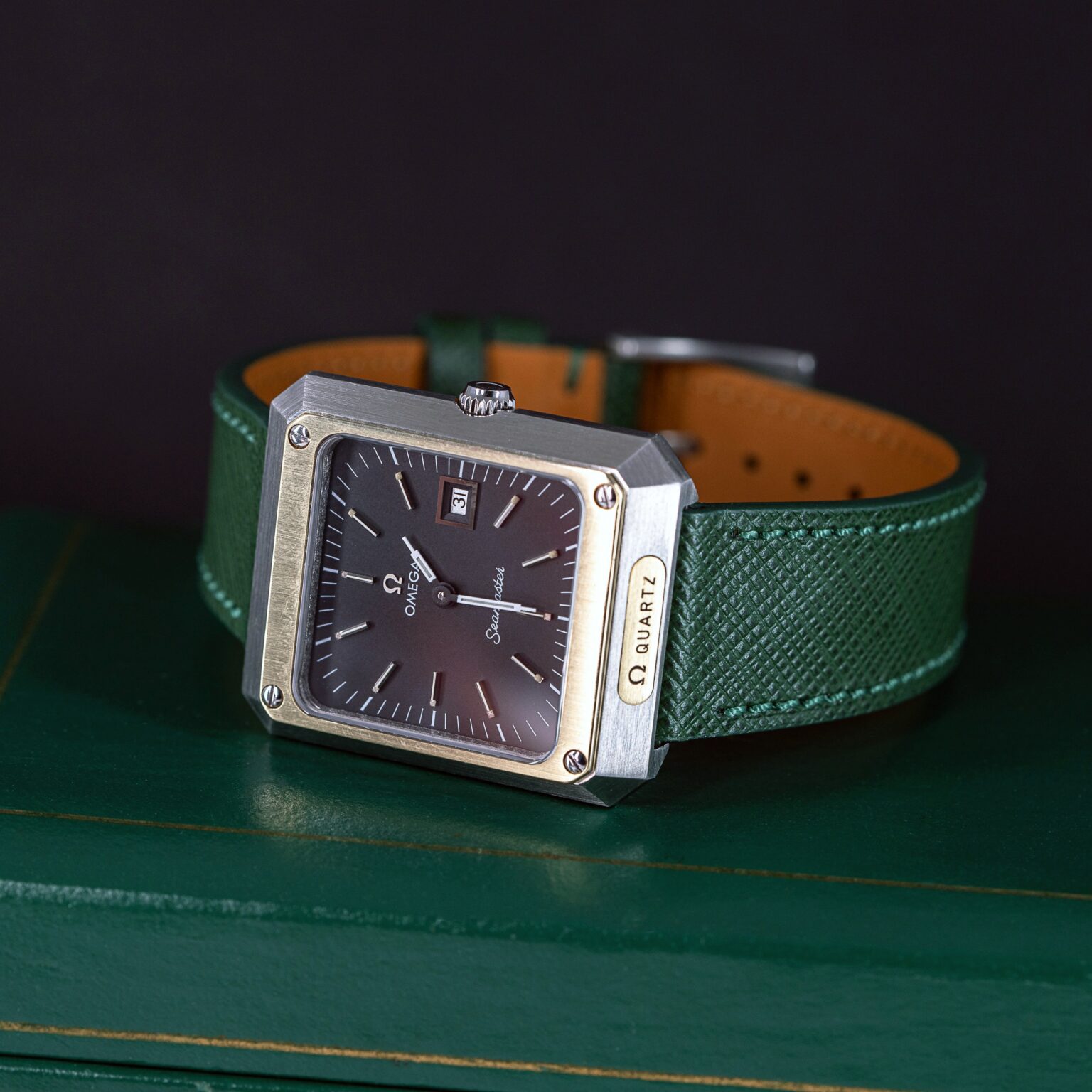 Omega-Mariner-Quarz-TT-5.jpg