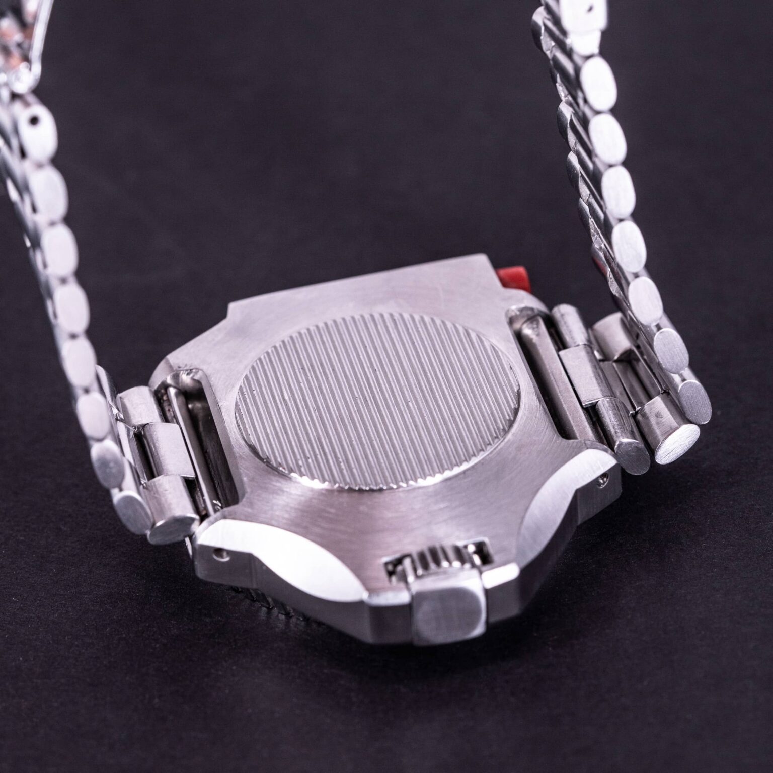 Omega-Plo-Prof-600-6.jpg