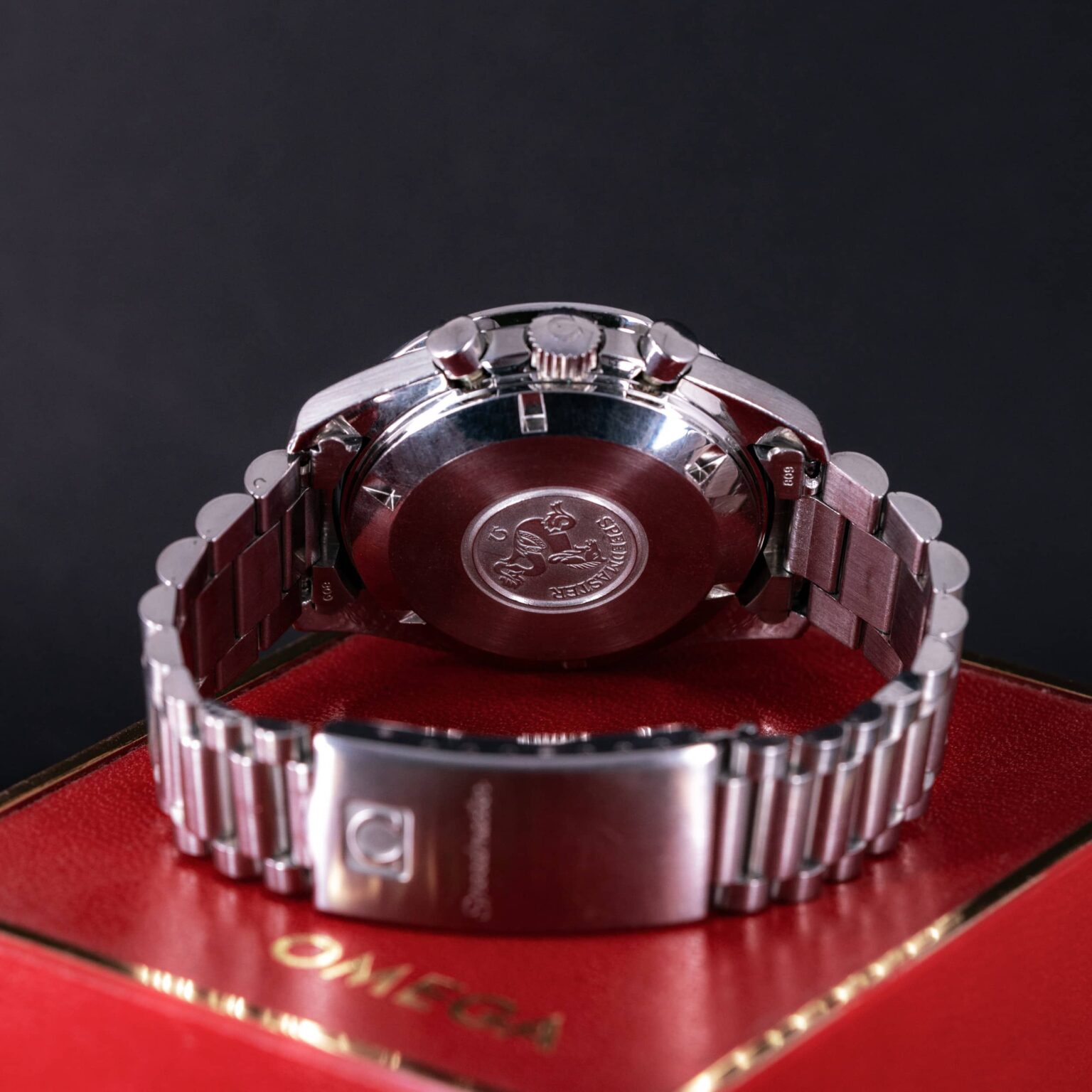 Omega-Speedmaster-Automatic-Holy-Grail-5-2.jpg