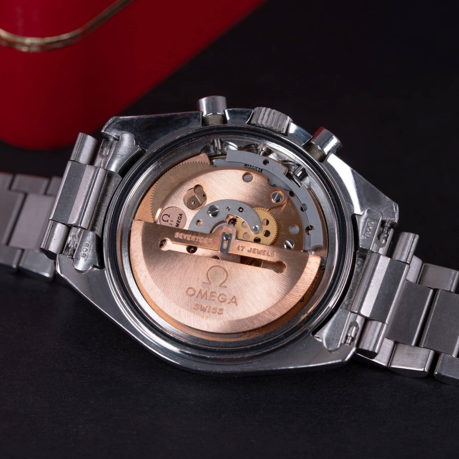 Omega-Speedmaster-Automatic-Holy-Grail-8-2.jpg