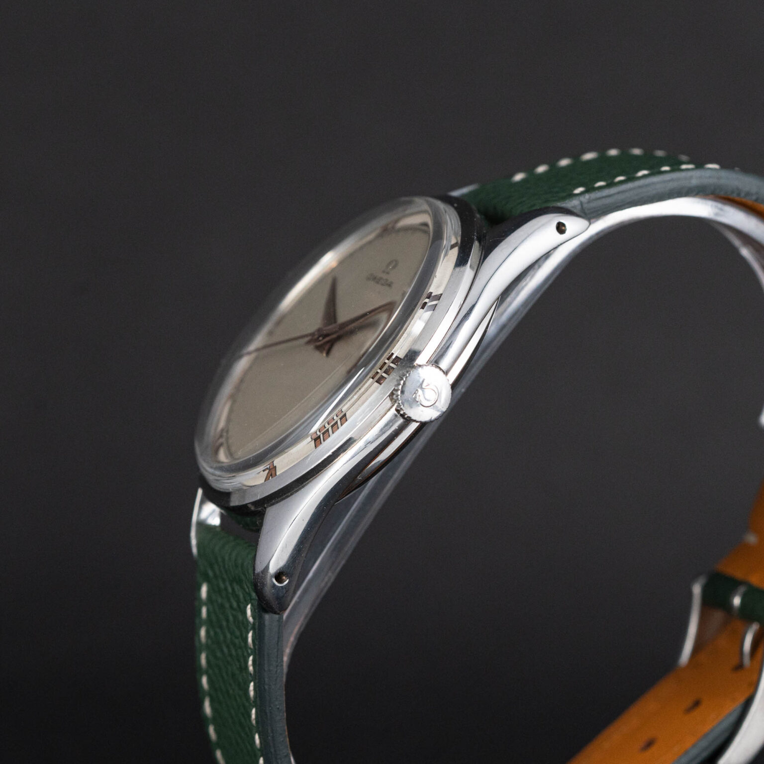 Omega_2506_Jumbo_1952-7.jpg