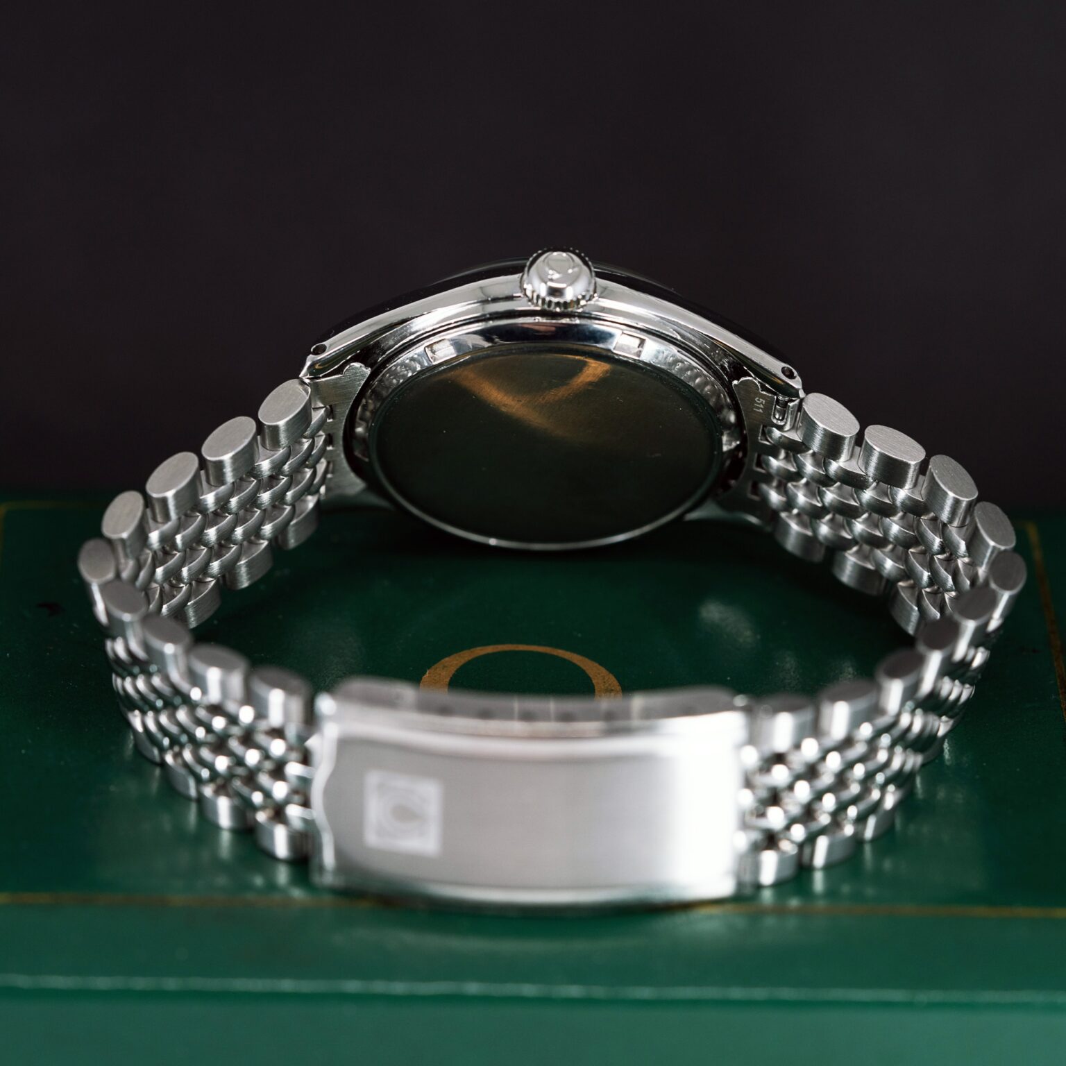 Omega_2639_1952-6.jpg