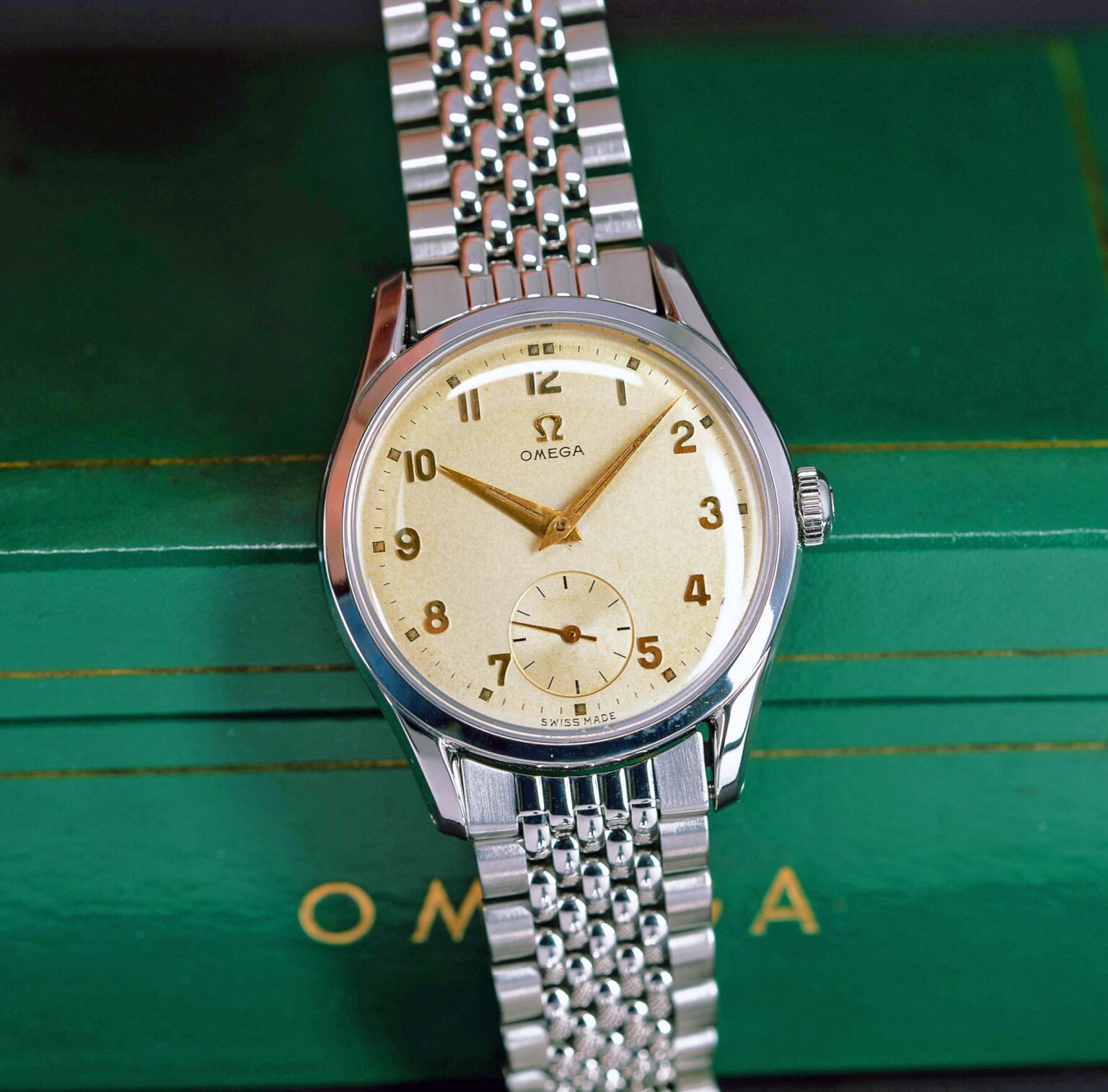 Omega_2639_1952-7-1.jpg