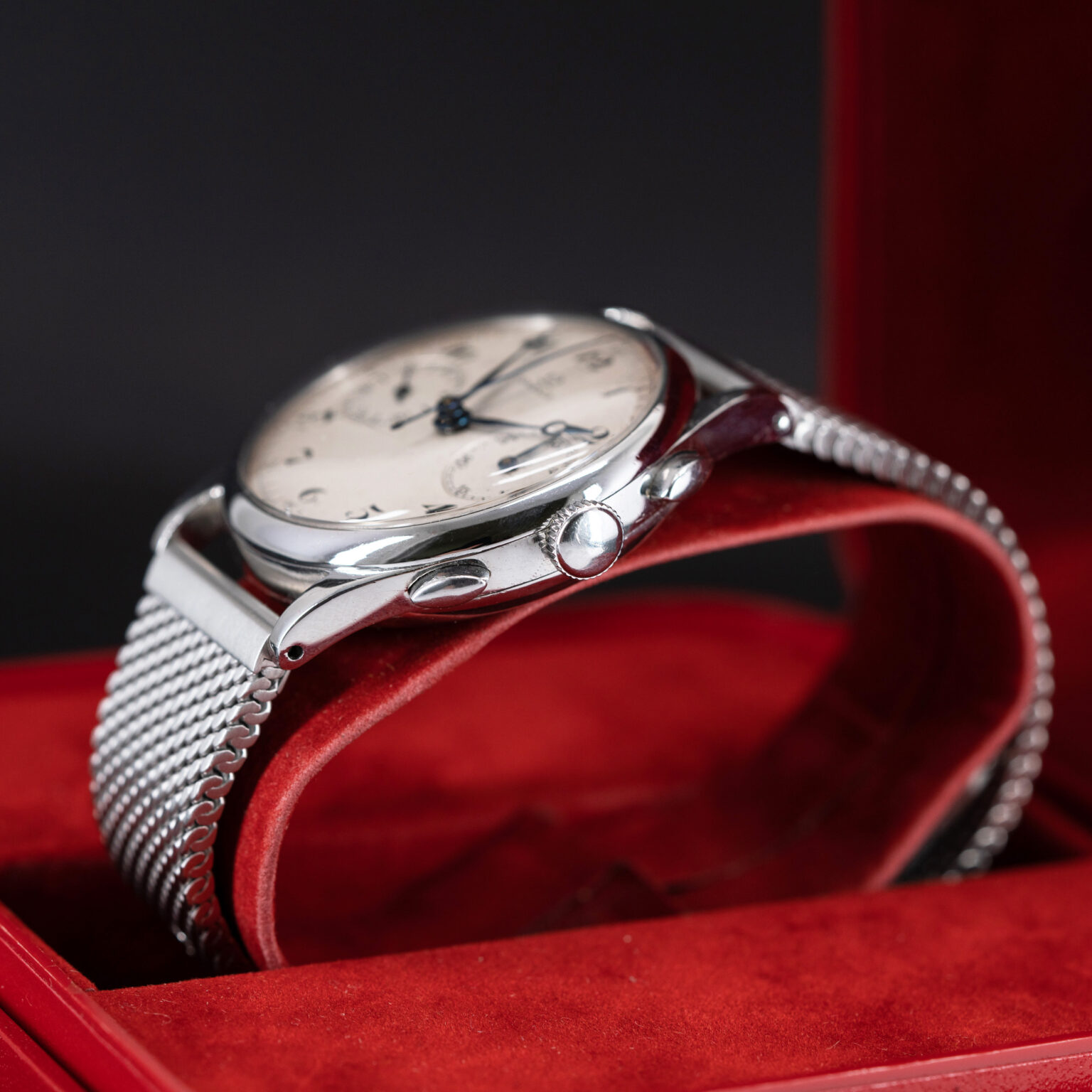 Omega_33.3_kronografi_1939-3.jpg