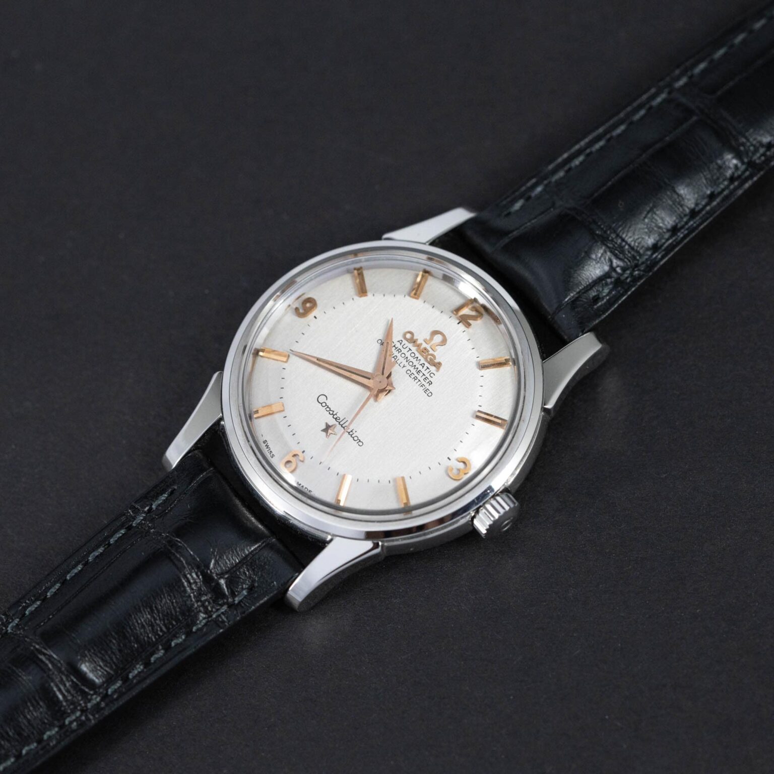 Omega_Constellation_14381_1961.jpg