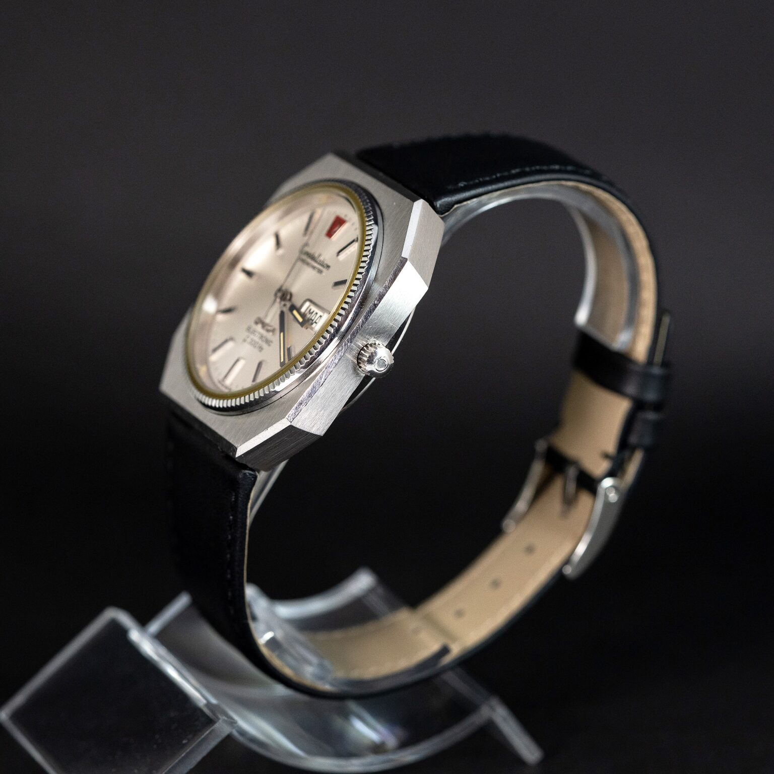 Omega_Constellation_300f_white-2.jpg