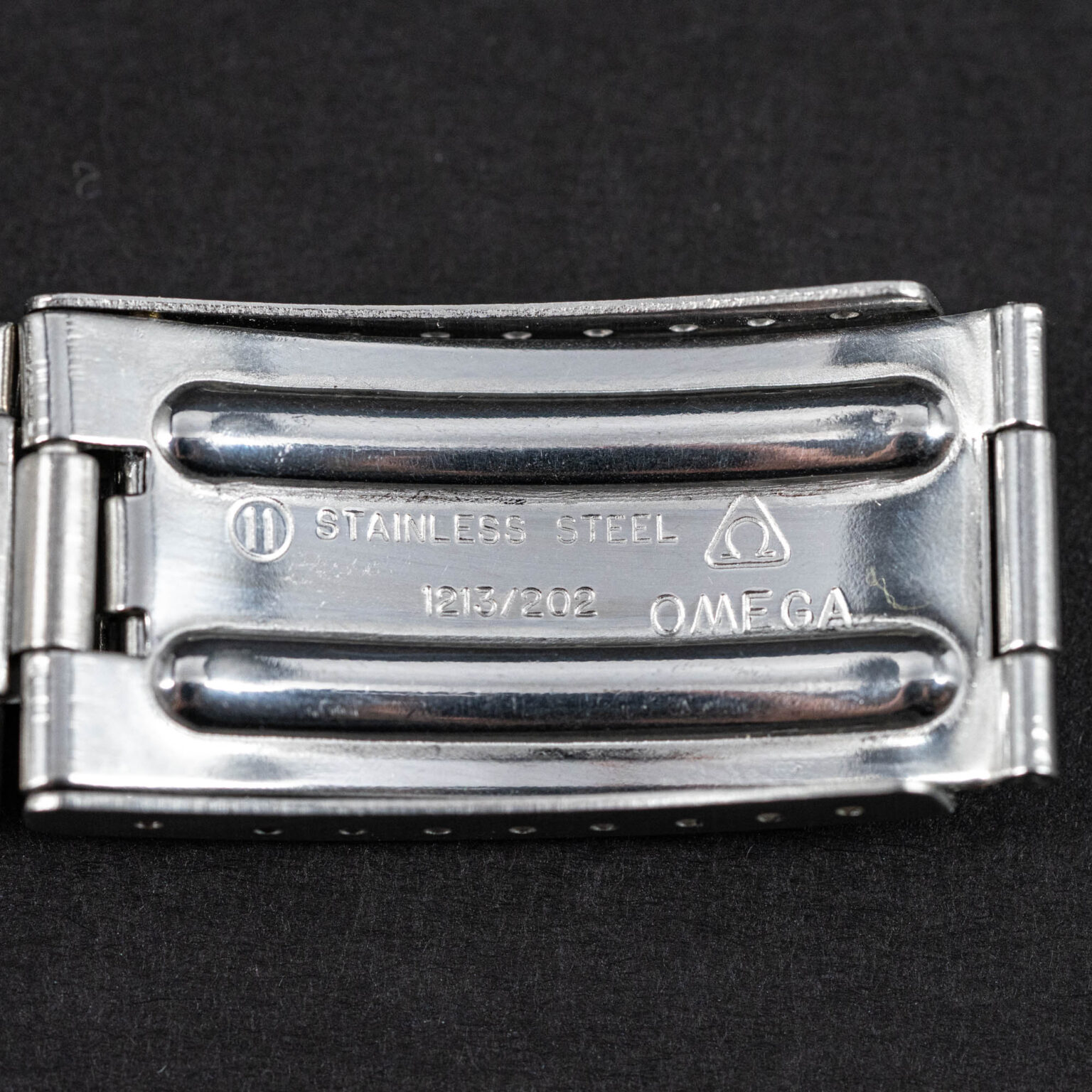 Omega_Constellation_Mega-Quarz_1972-11.jpg