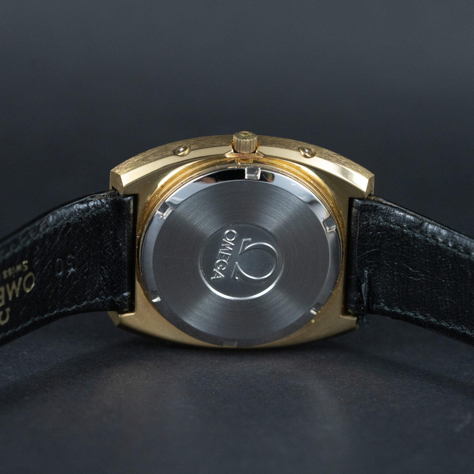 Omega_Geneve_Megaquarz_NOS-2.jpg