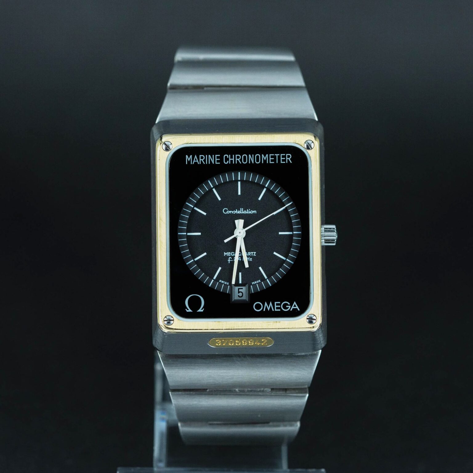 Omega_Marine_Chronometer_1516_1977-8-2.jpg