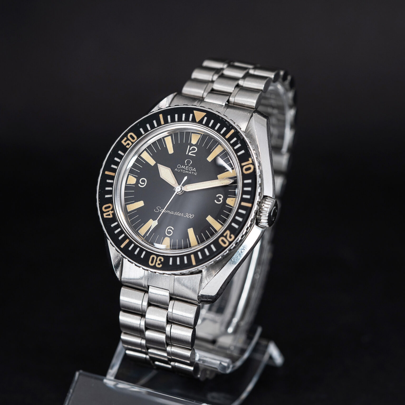 Omega_Seamaster-300_165.024_1967-2.jpg