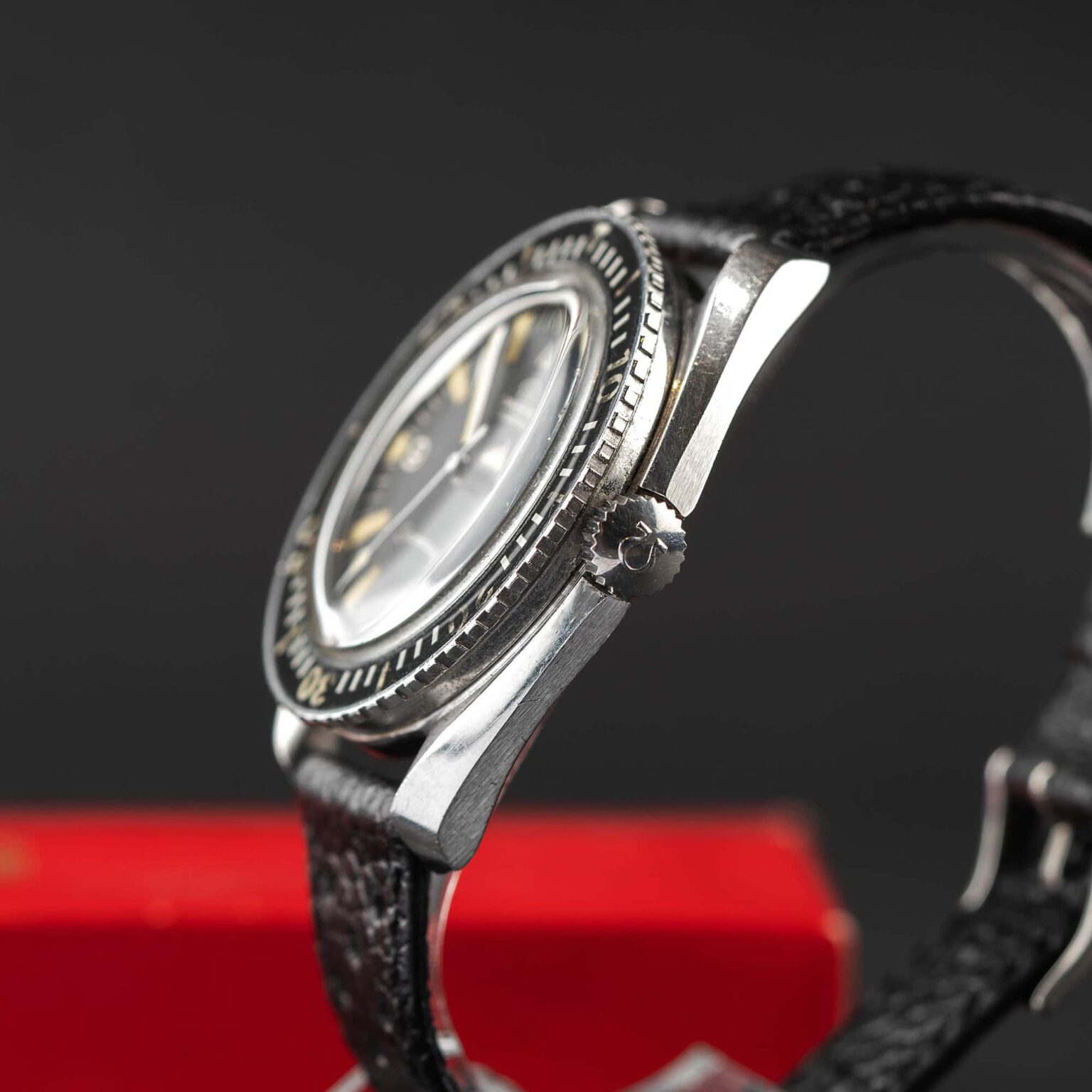 Omega_Seamaster-300_165.024_1968-5.jpg