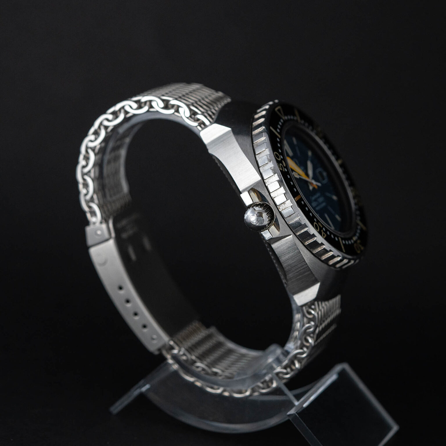 Omega_Seamaster_1000-4.jpg