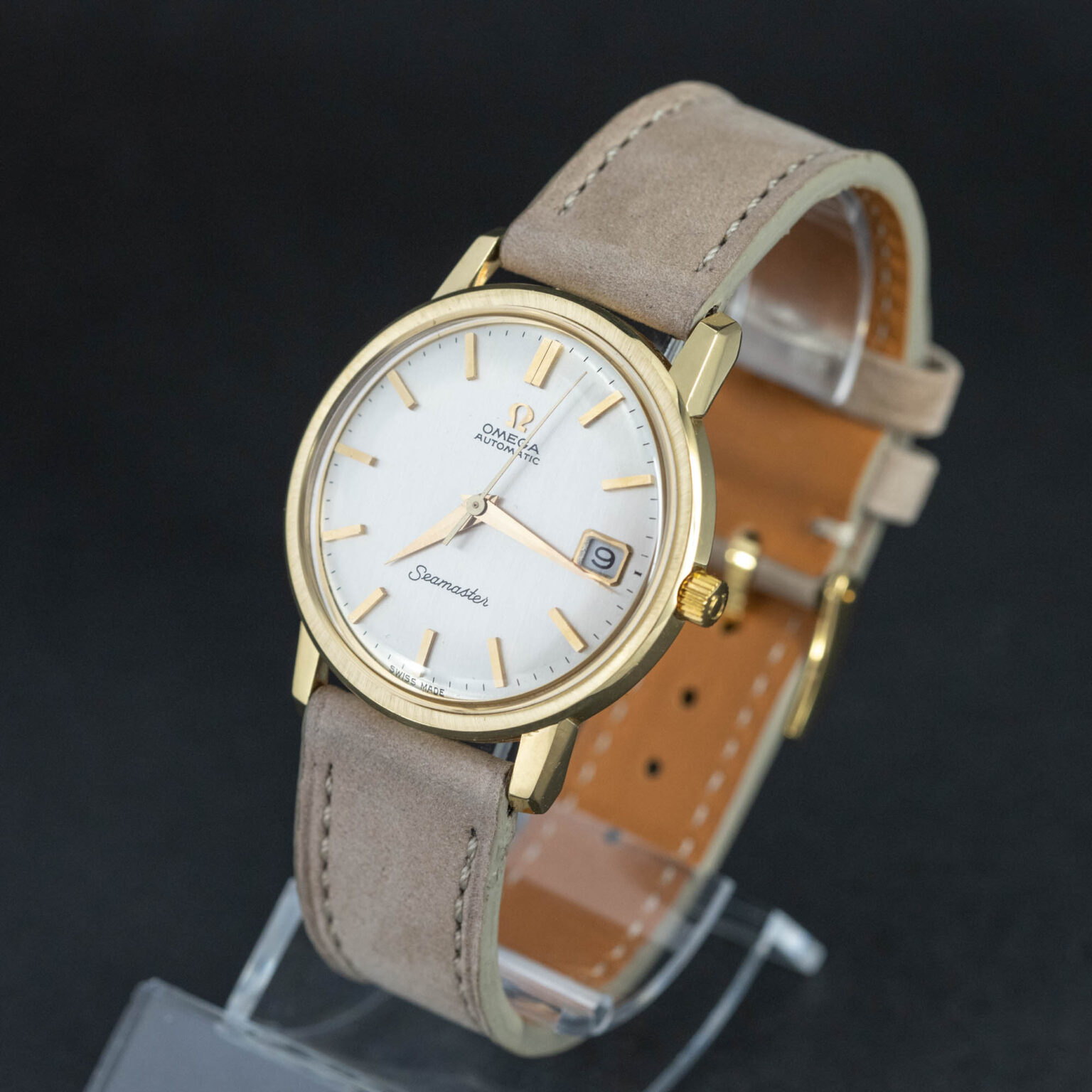 Omega_Seamaster_18k_1967-7.jpg