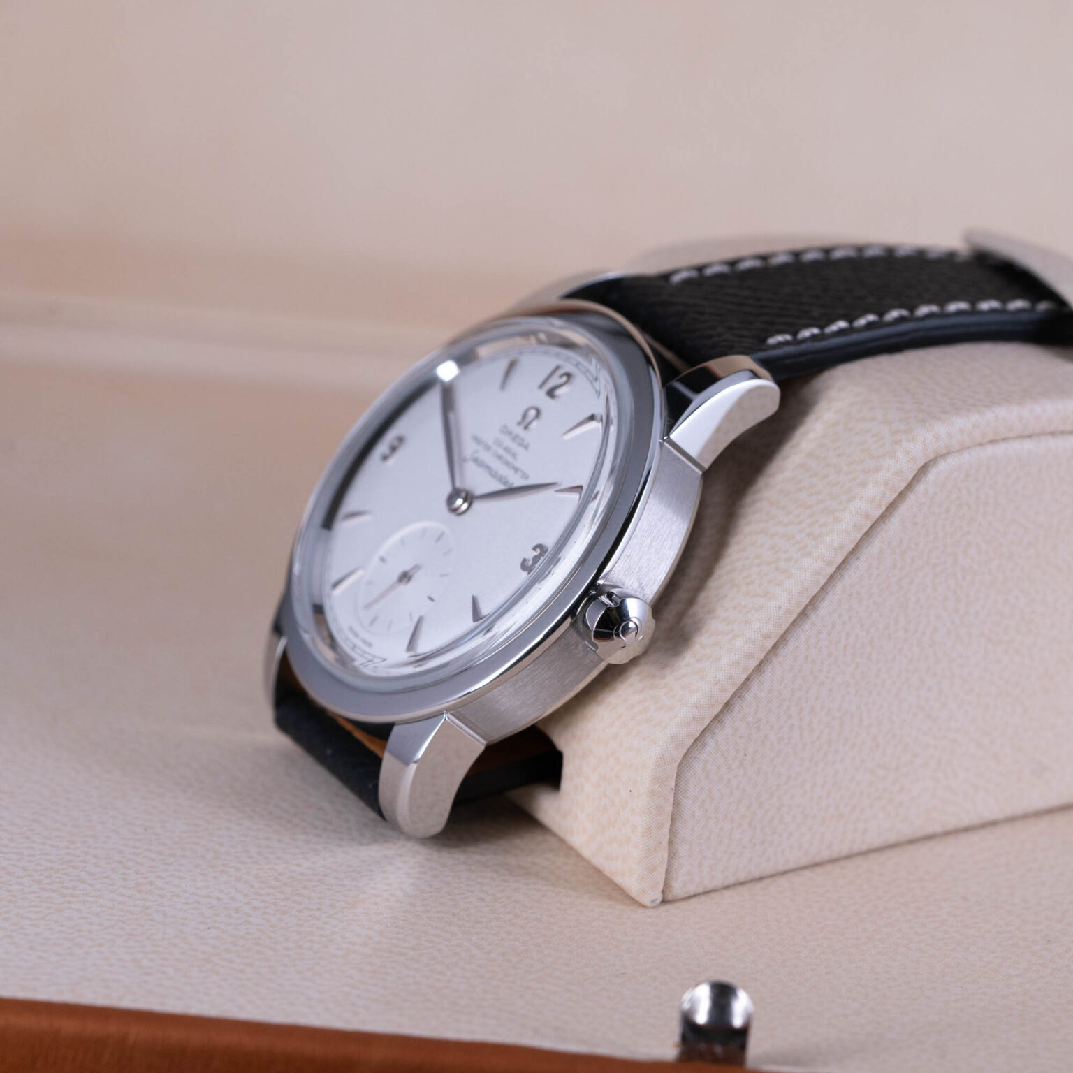 Omega_Seamaster_1948_Heritage-3.jpg