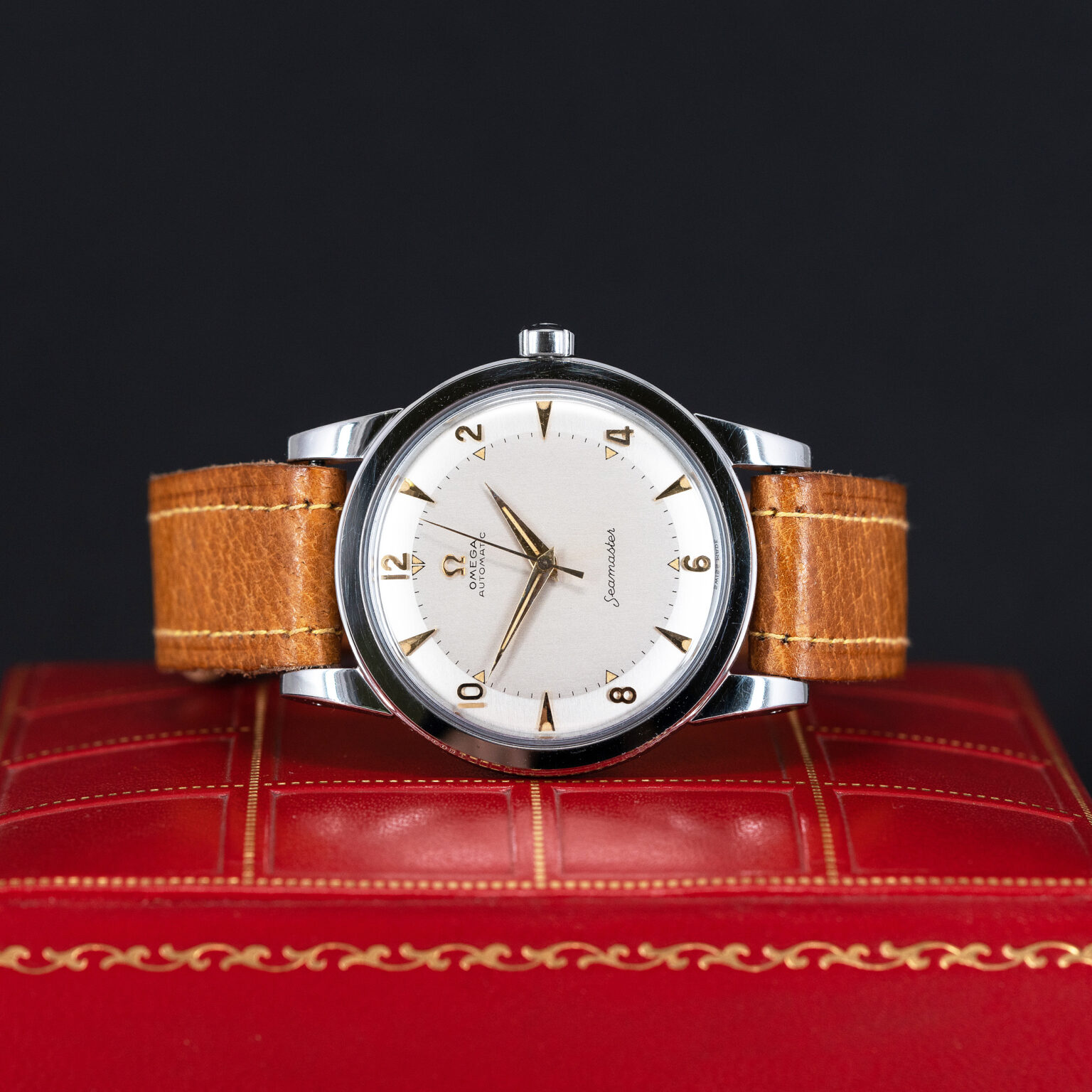 Omega_Seamaster_NOS_2657_1952-3.jpg