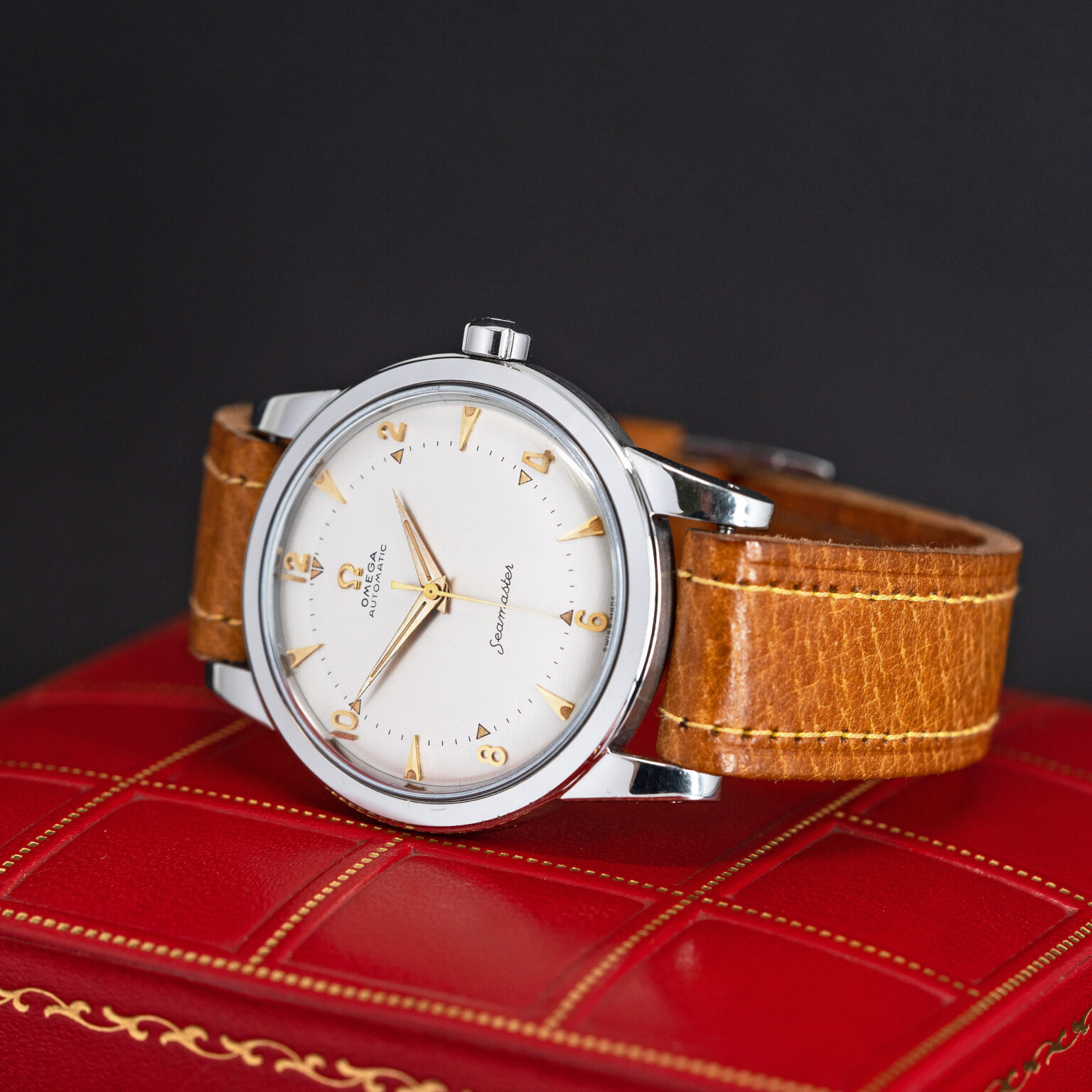 Omega_Seamaster_NOS_2657_1952-4.jpg