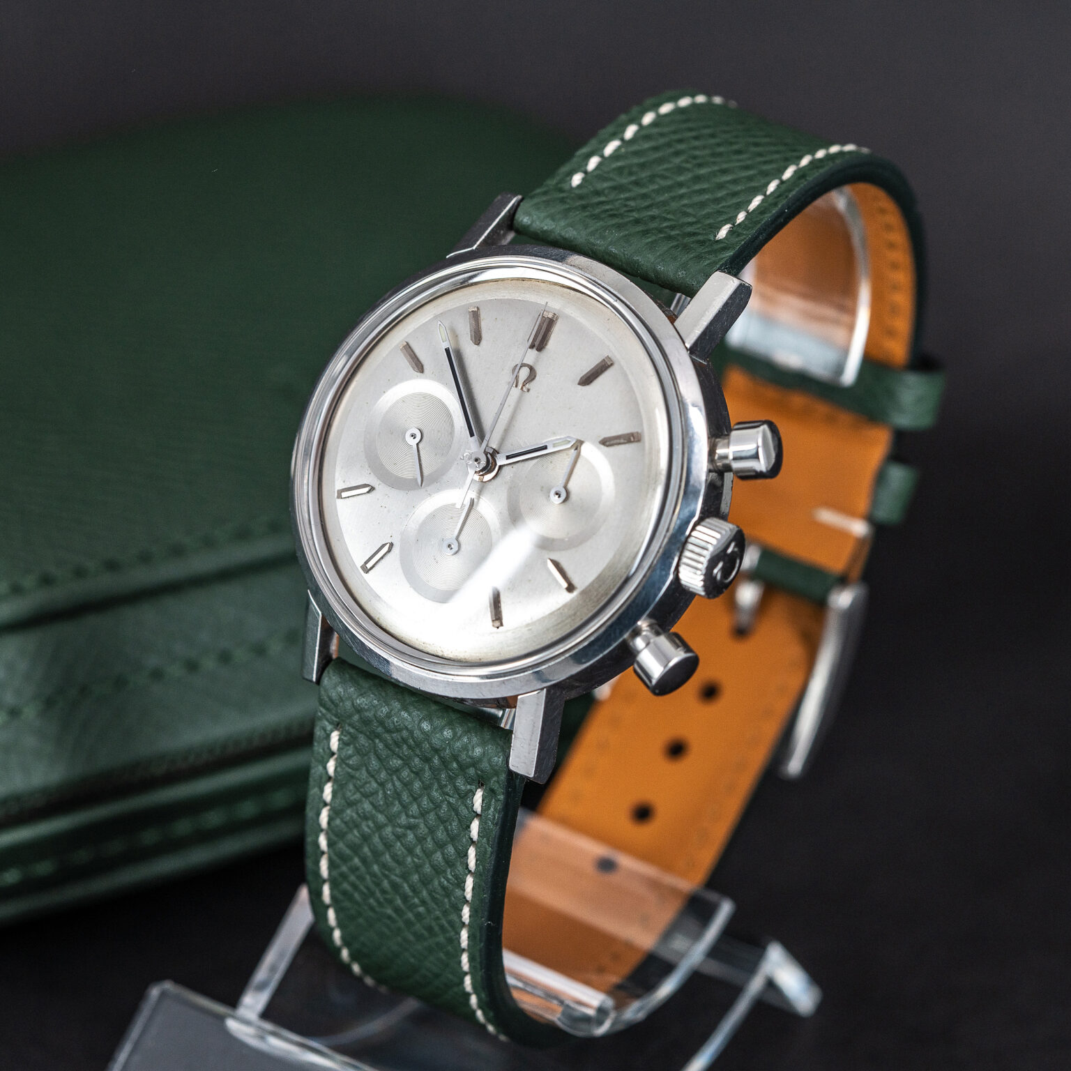 Omega_Seamaster_Nude_krono_1966-6.jpg