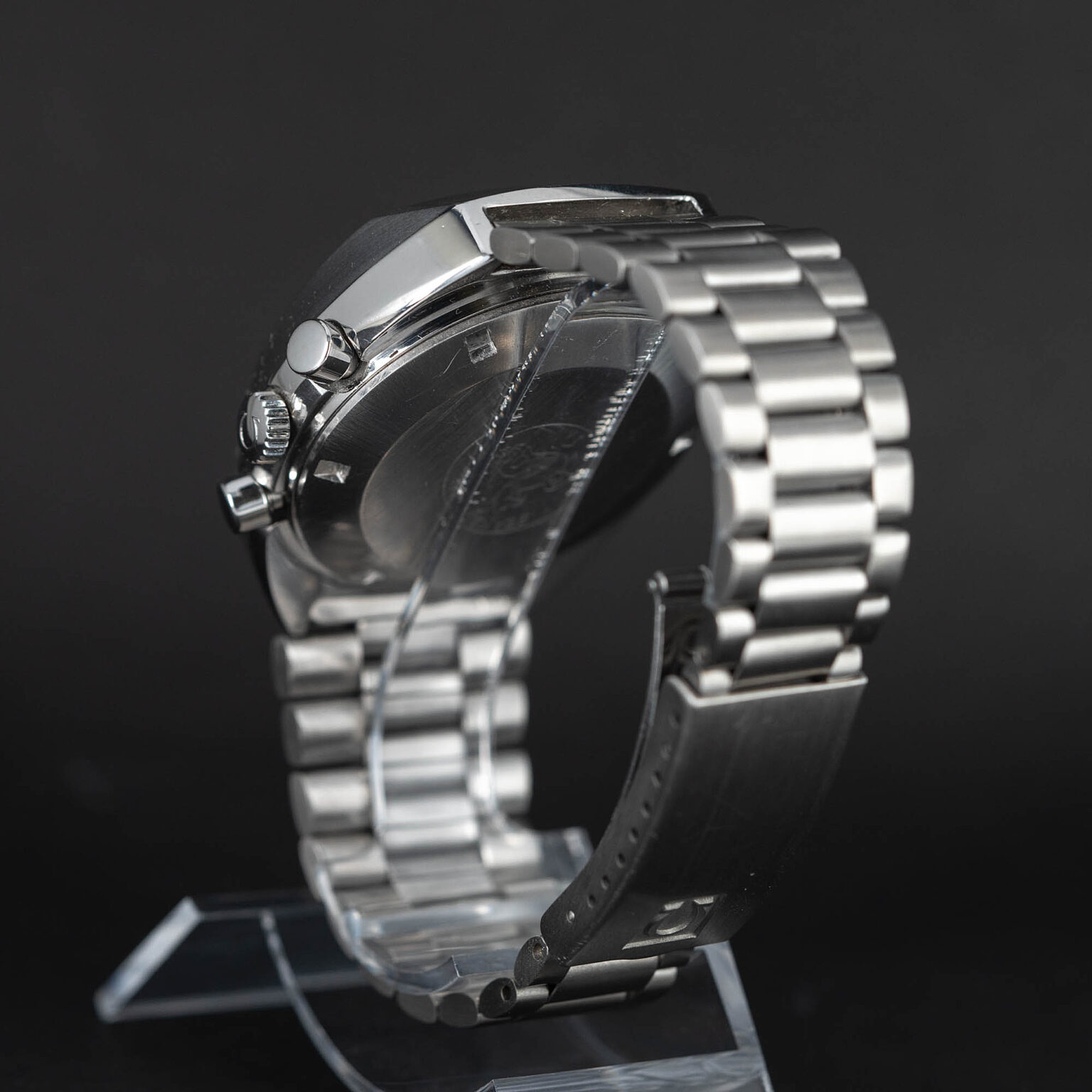 Omega_Seamaster_Rogue-Jedi_1972-4.jpg