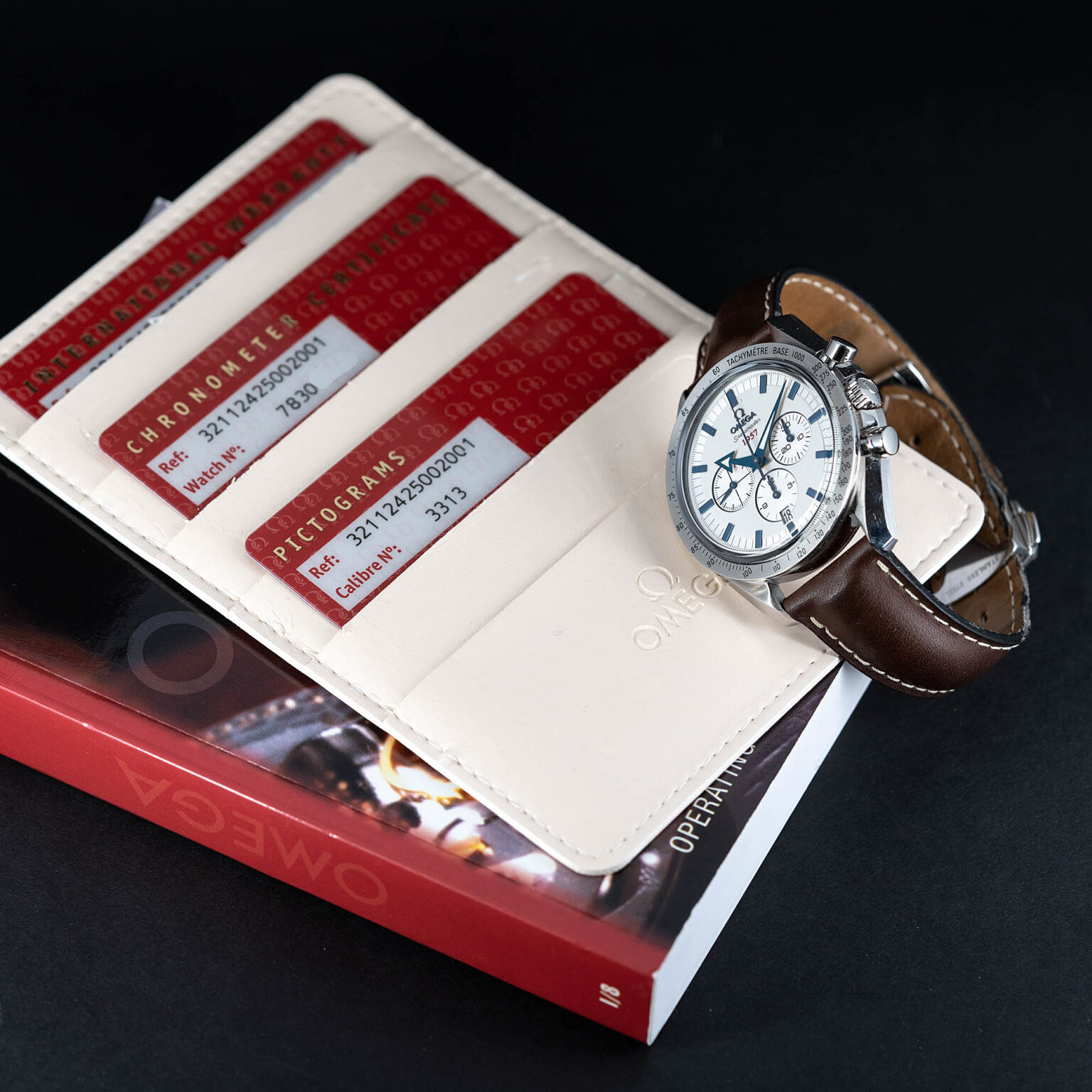 Omega_Speedmaster_1957_Co-Axial-3.jpg