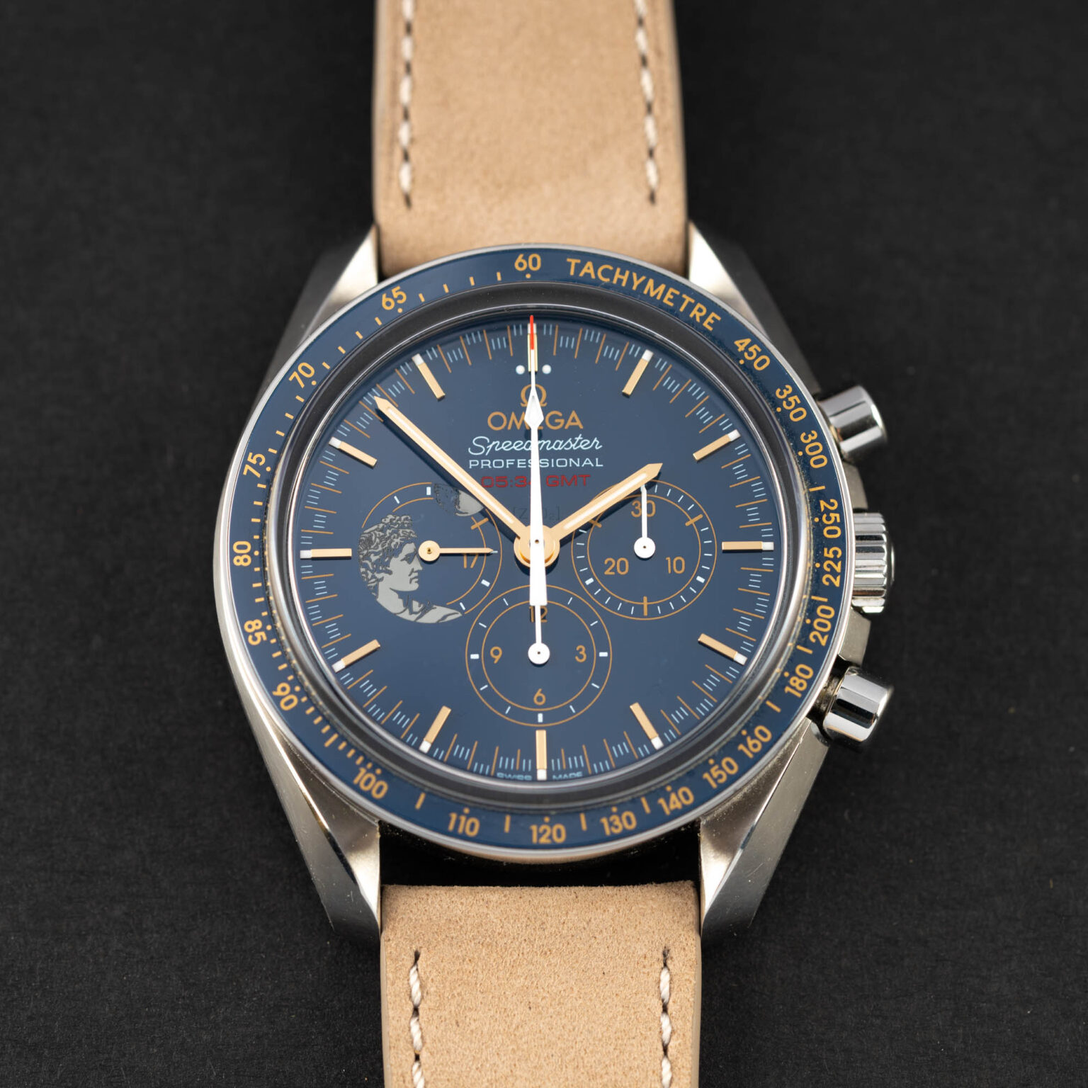 Omega_Speedmaster_45th_Gene-Cernan_2019-8.jpg