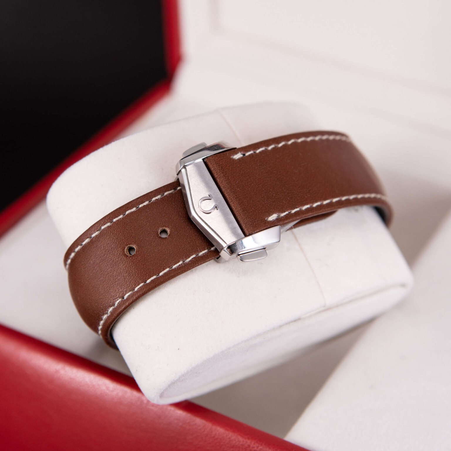Omega_Speedmaster_57-Co-Axial_2014-4-scaled-1.jpg
