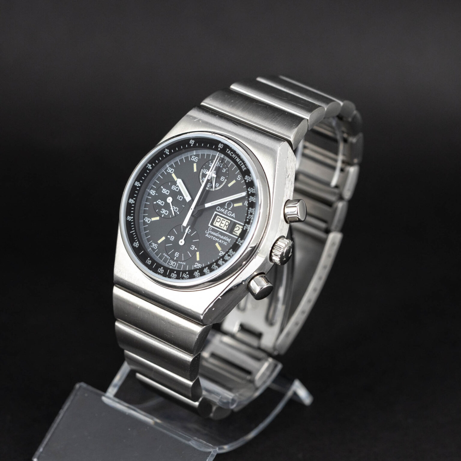 Omega_Speedmaster_Automatic_1975-4.jpg