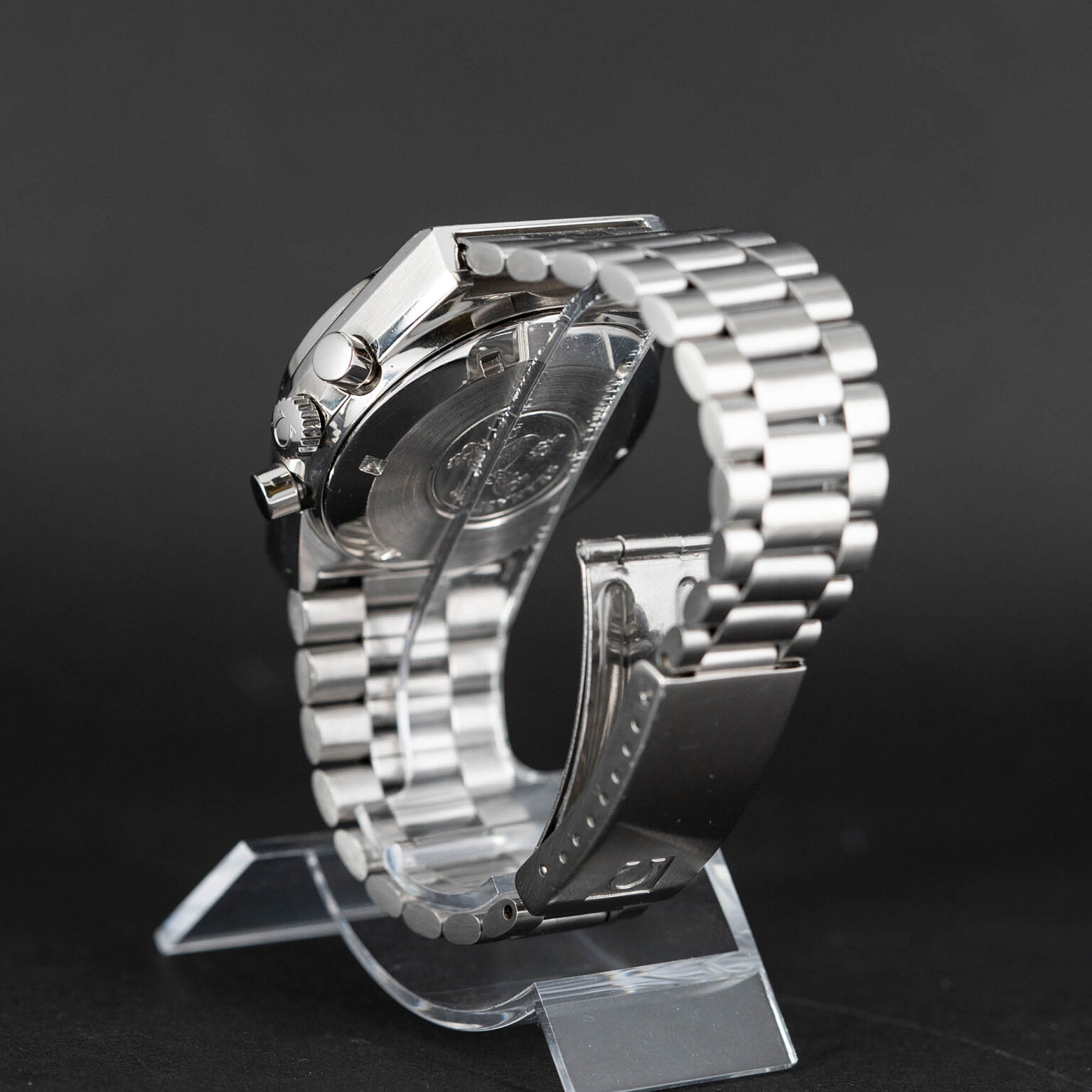 Omega_Speedmaster_Automatic_DD_1975-4.jpg