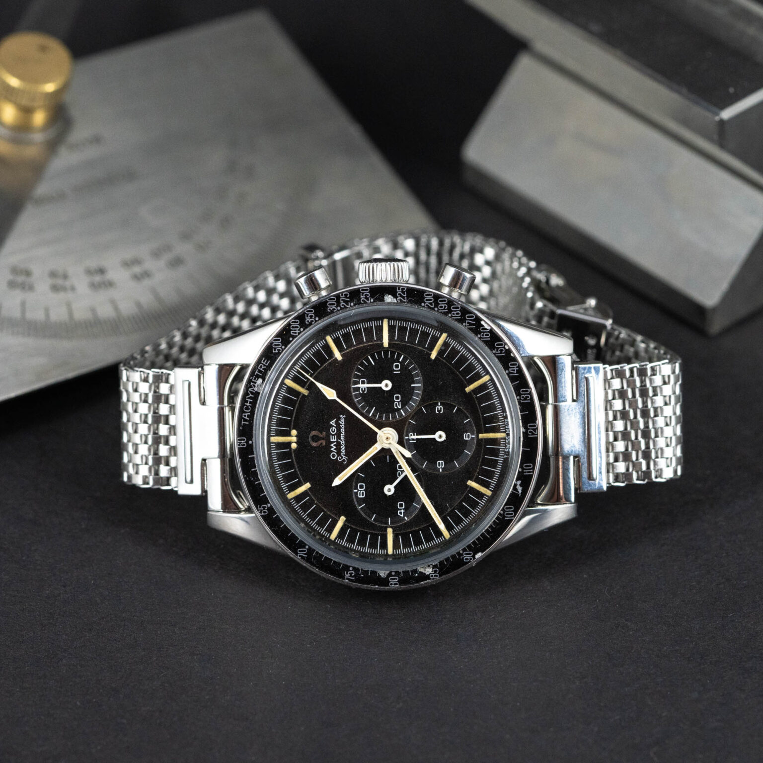 Omega_Speedmaster_Ed-White_105.003-65-8.jpg