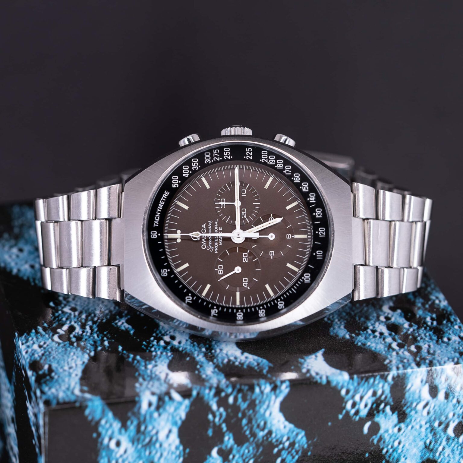 Omega_Speedmaster_MkII_1973-4.jpg