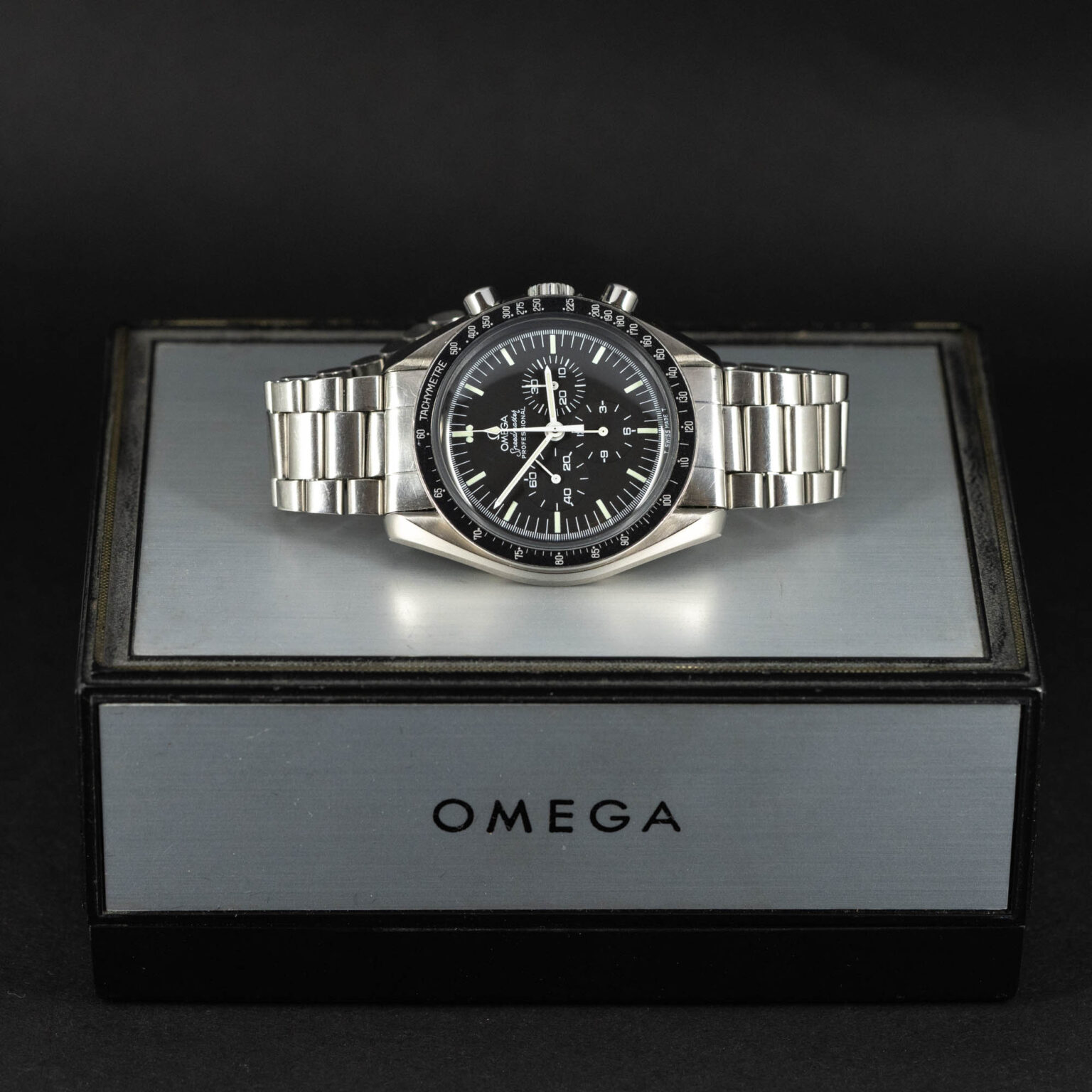 Omega_Speedmaster_Pro_1988-7.jpg