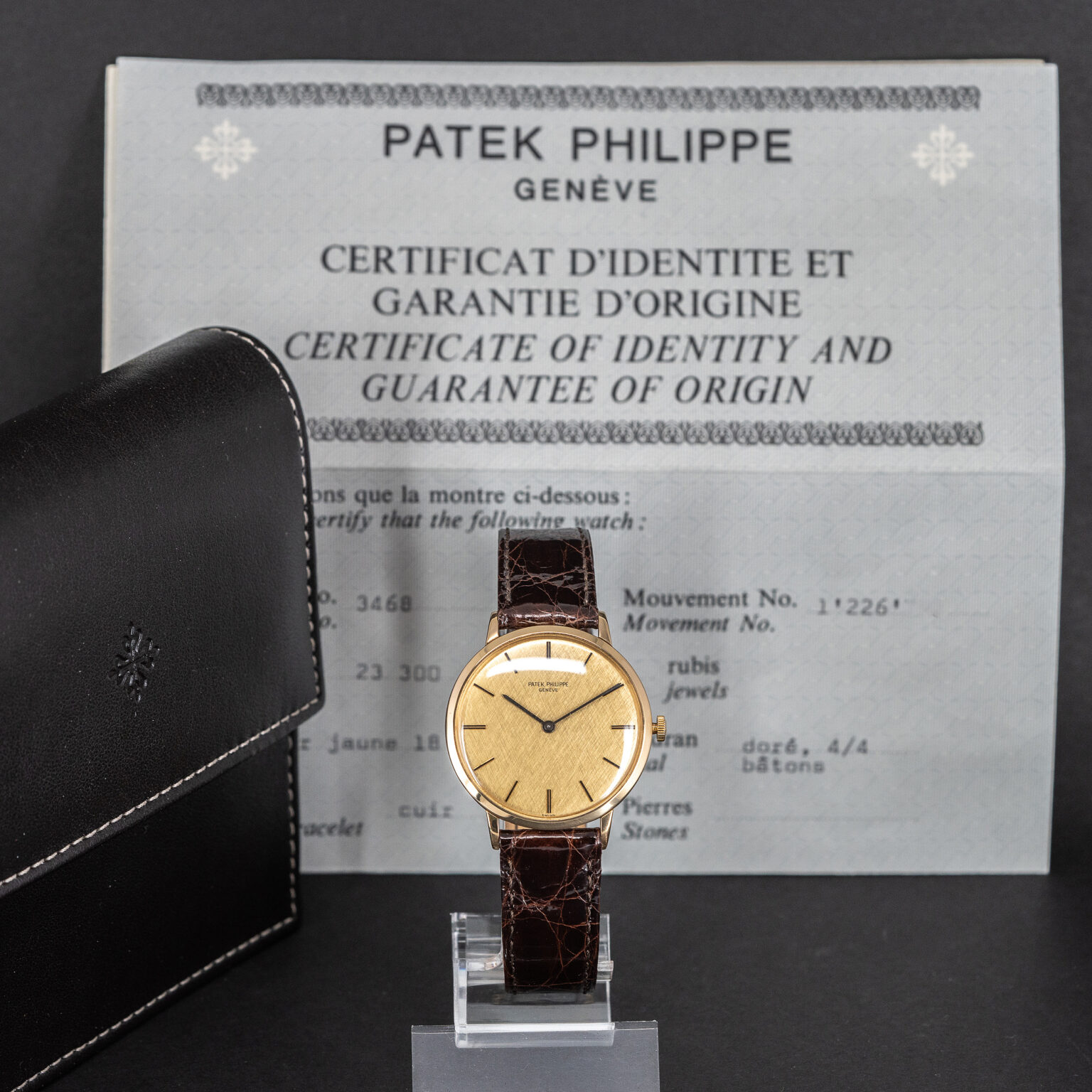 Patek_Philippe_Calatrava_3468-1.jpg
