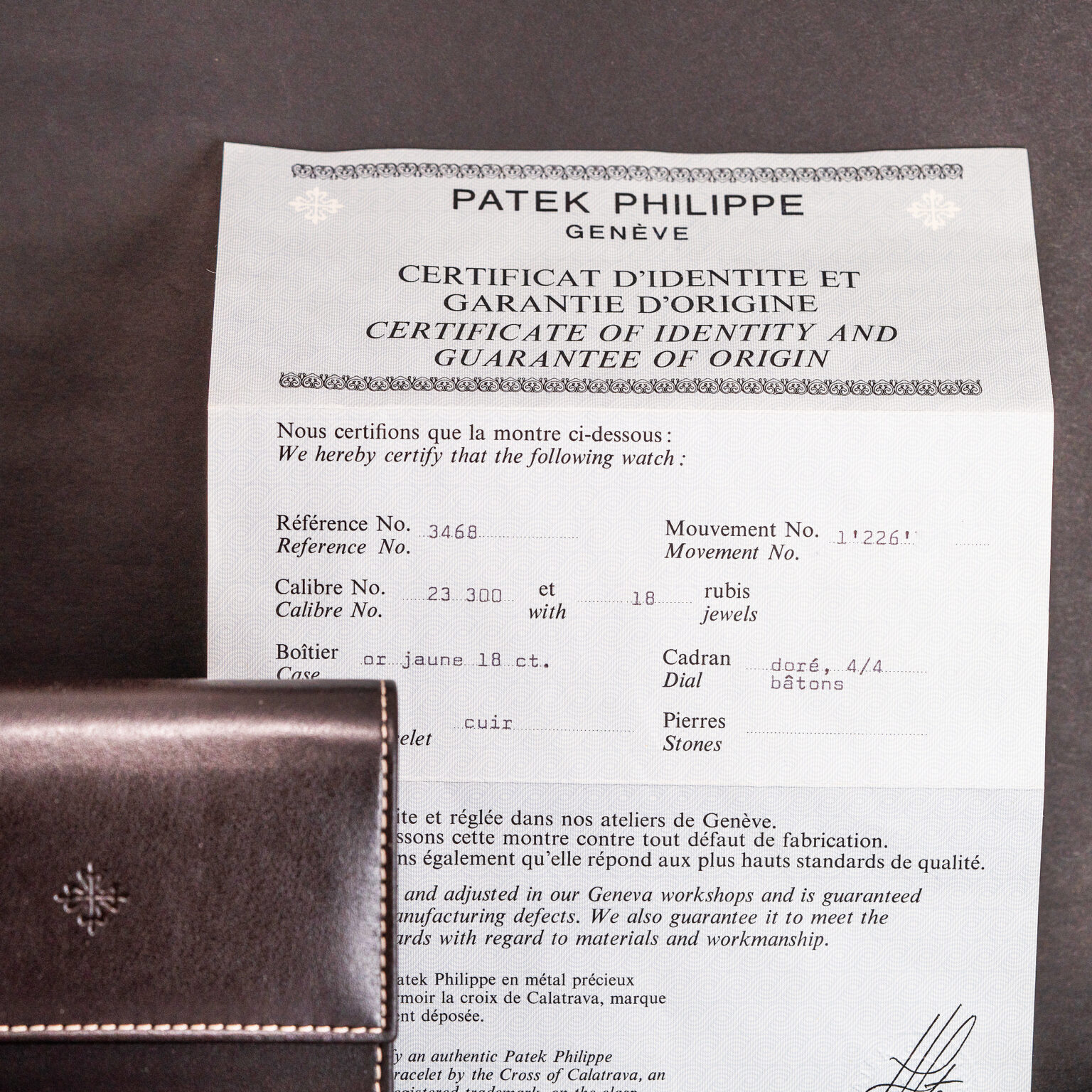 Patek_Philippe_Calatrava_3468-6.jpg