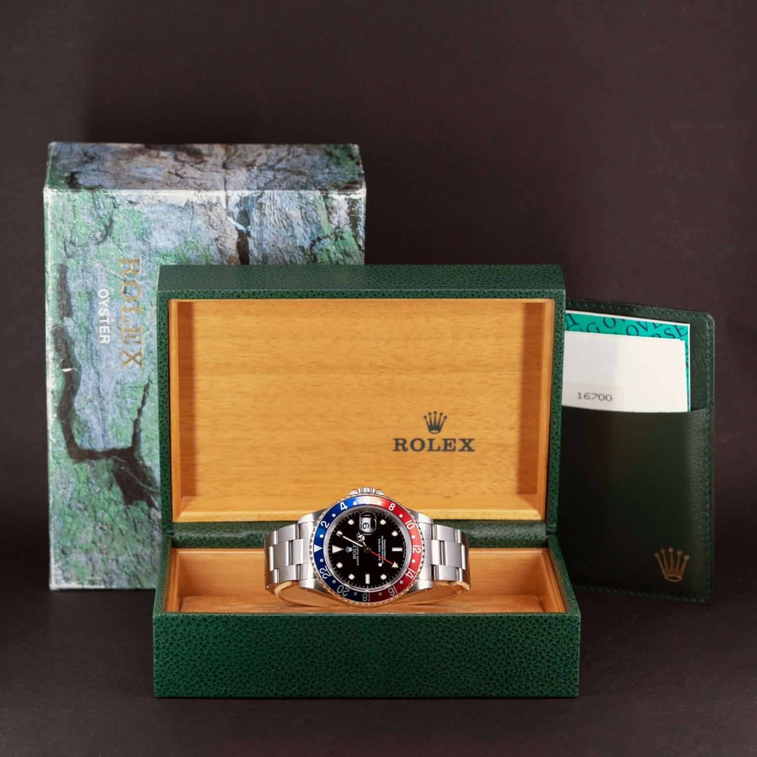 Rolex-GMT-Master-16700-1991.jpg