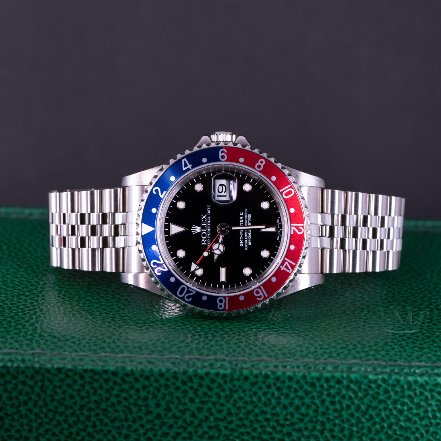 Rolex-GMT-Master-16710-Jubilee-3.jpg