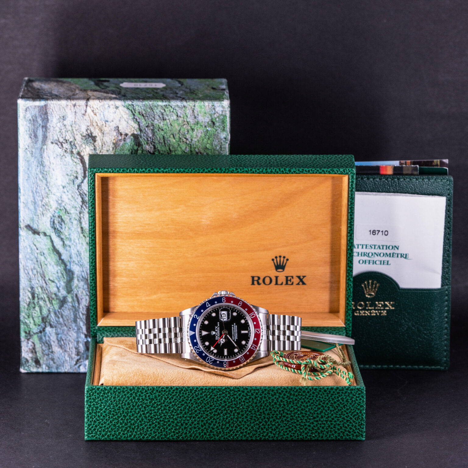 Rolex-GMT-Master-16710-Jubilee-9.jpg