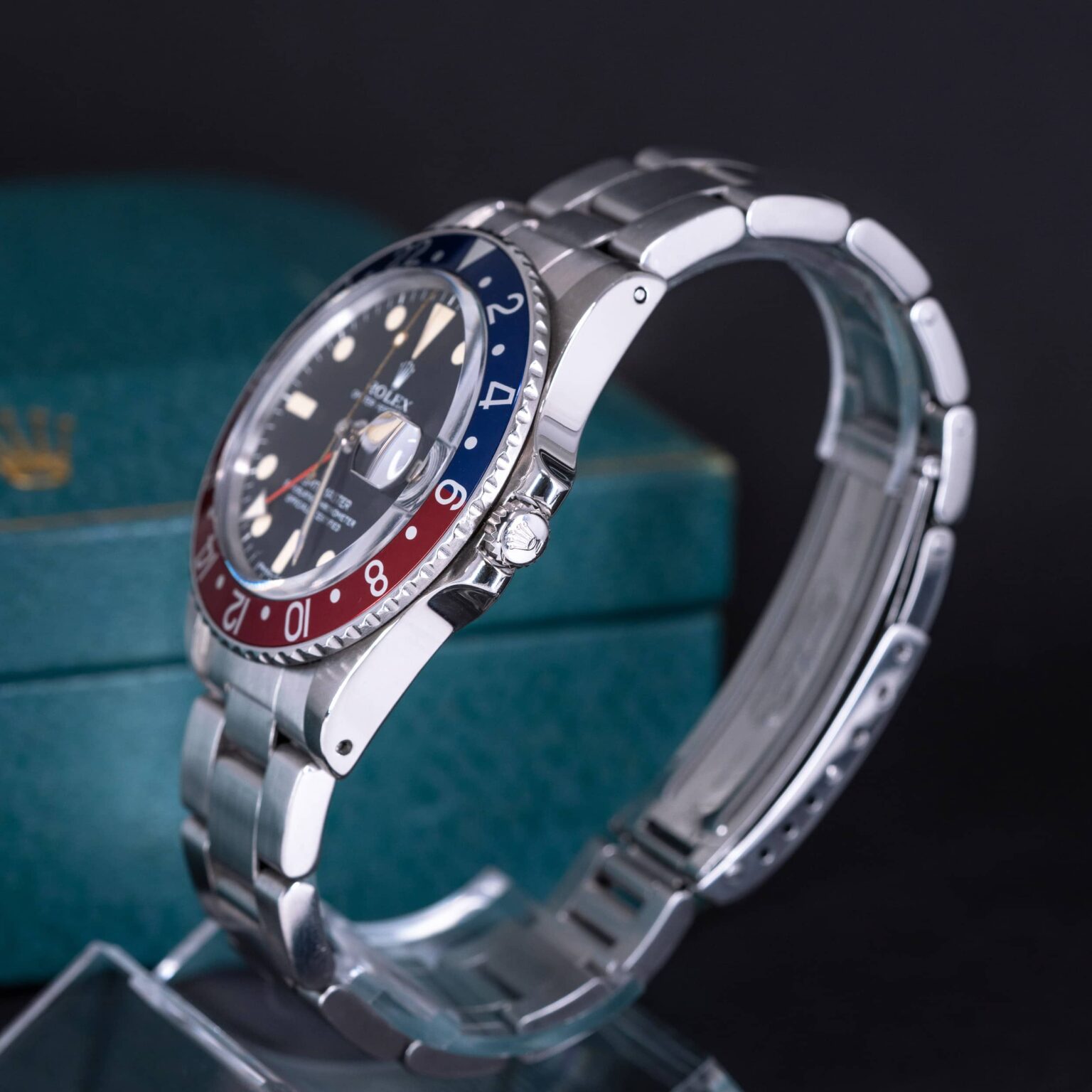 Rolex-GMT-Master-1675-1978-3.jpg