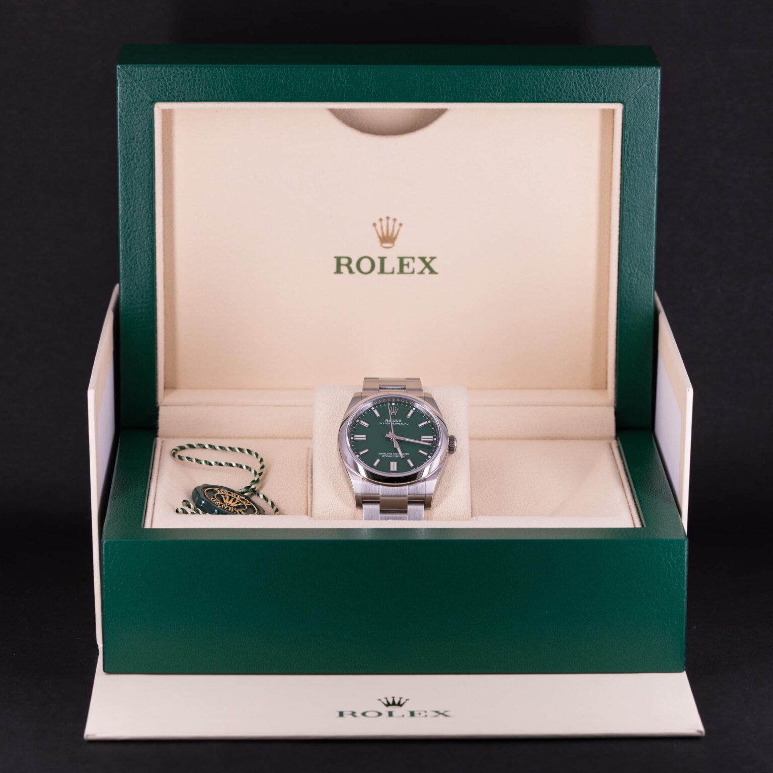 Rolex-OP-Date-126000-Green-2023.jpg