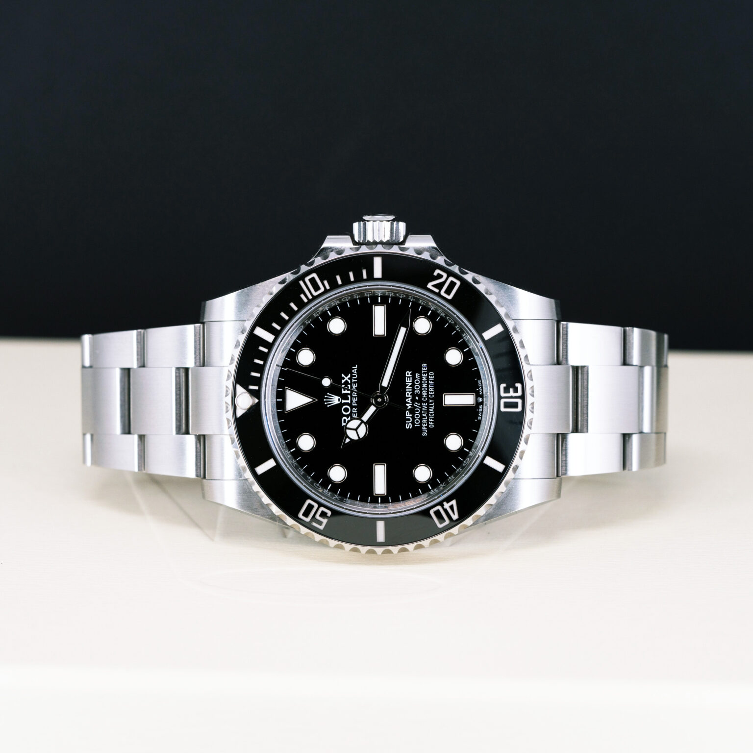 Rolex-Submariner-124060-2022-2-1.jpg