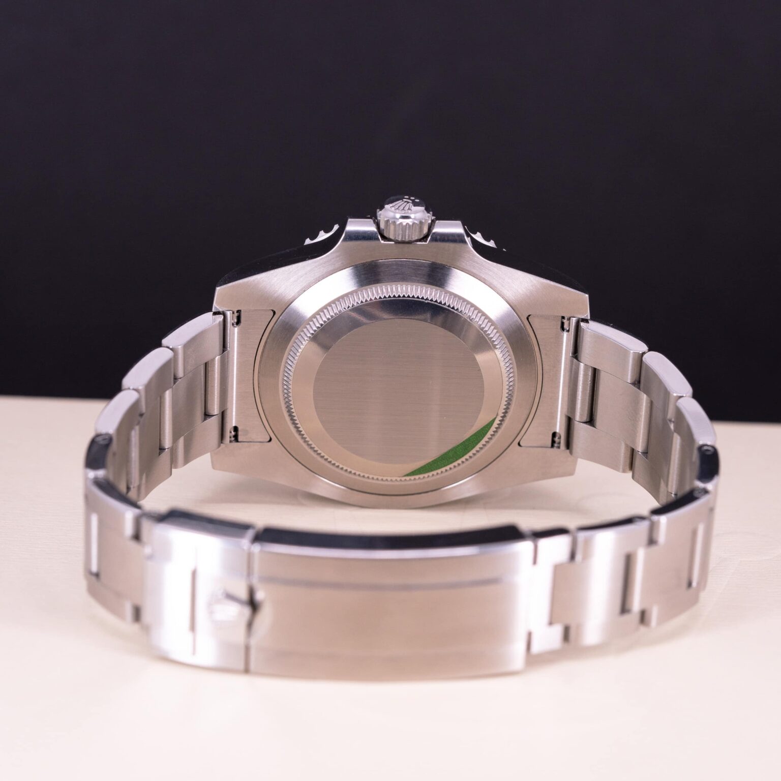 Rolex-Submariner-Hulk-116610LV-2020-3.jpg